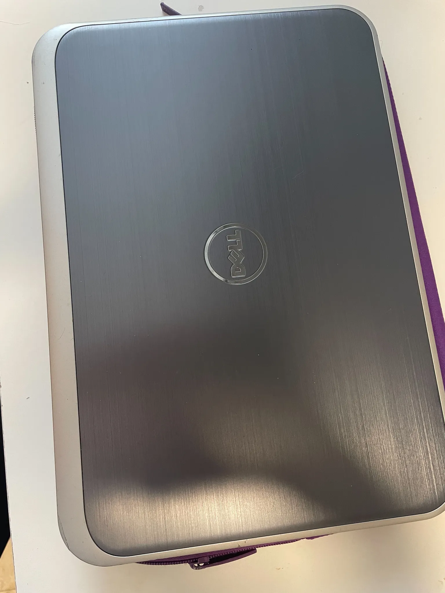 Dell Laptop Inspiron 14z photo 1