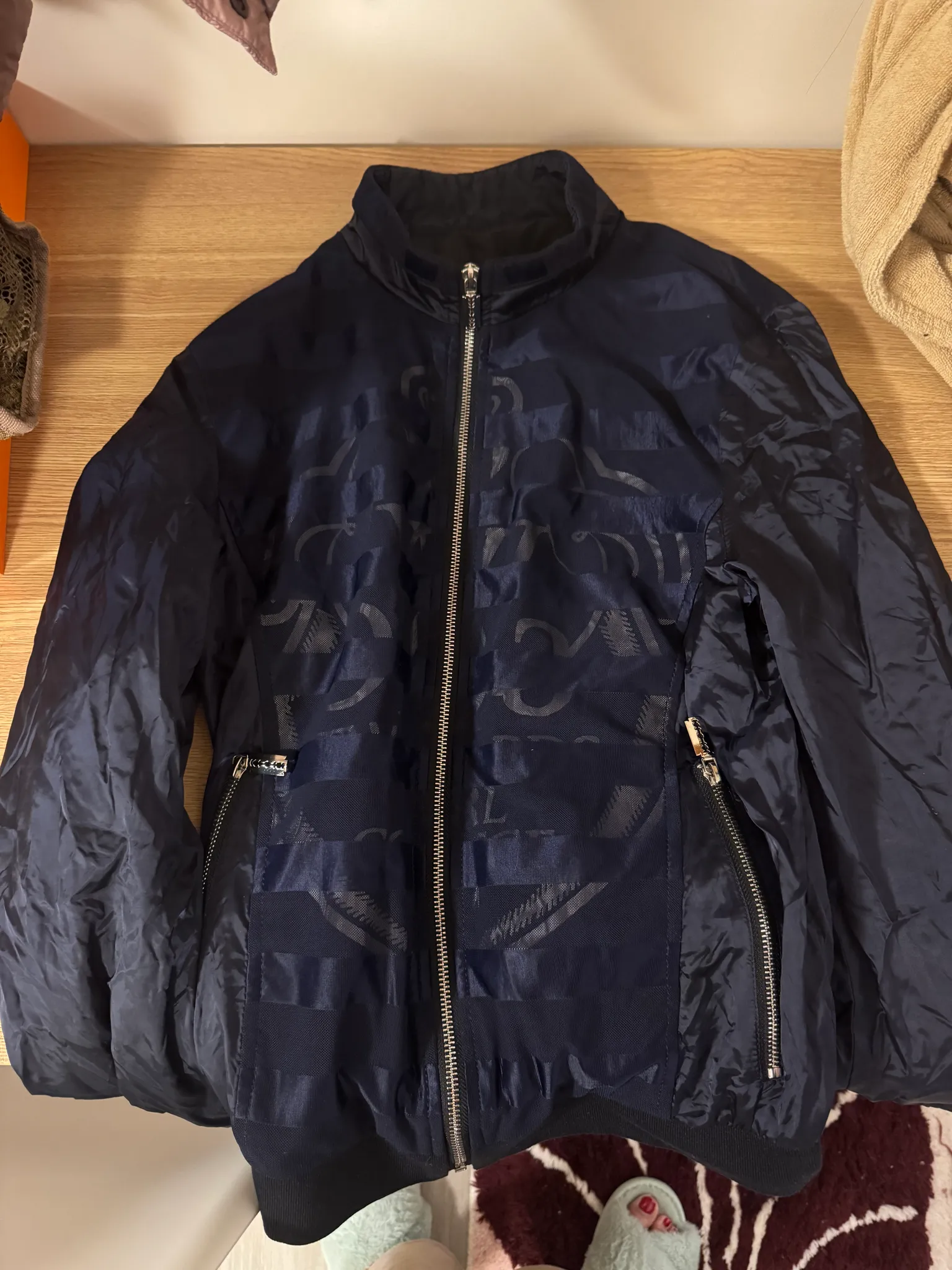 Blue Jacket photo 1