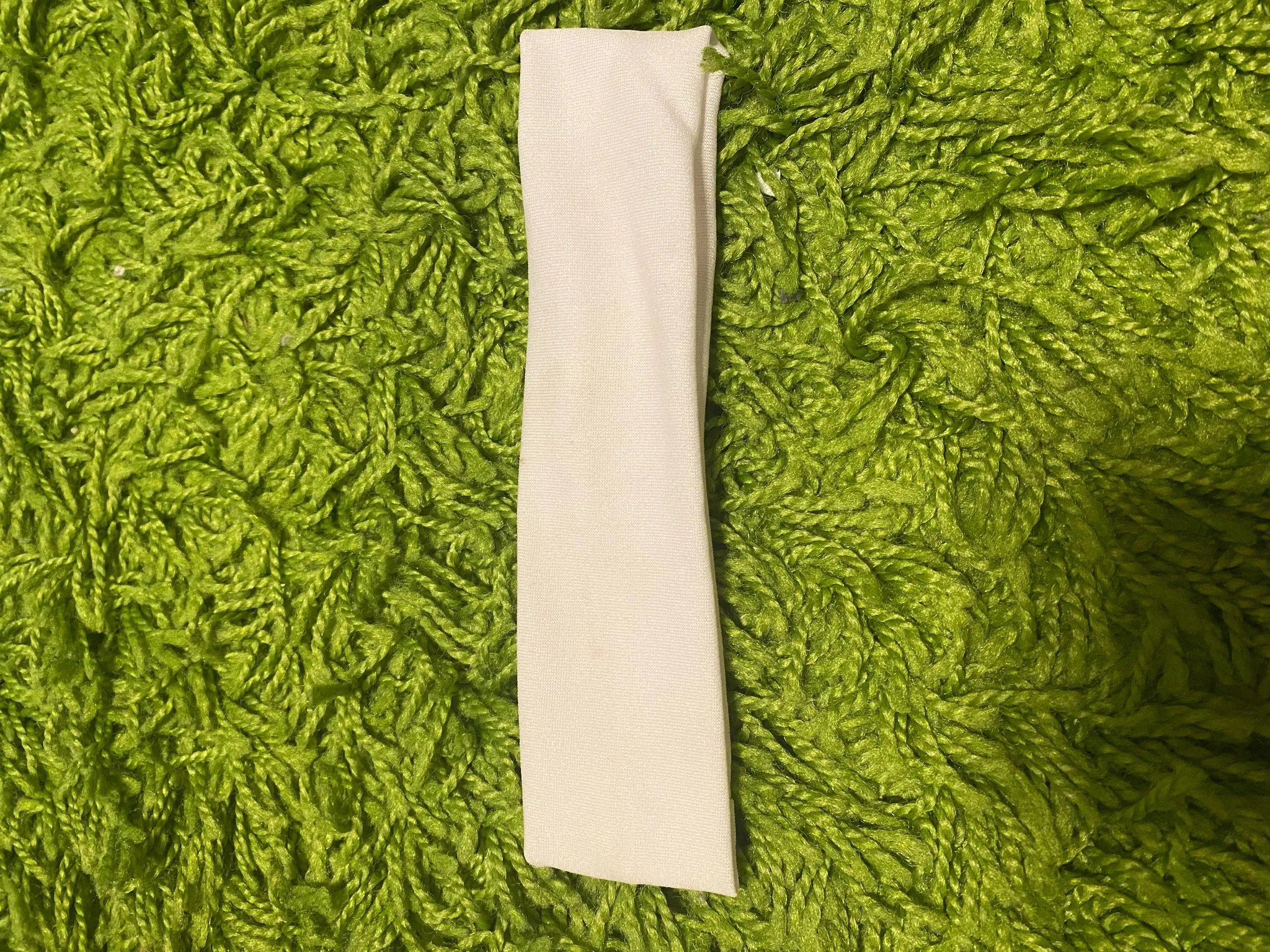 White headband photo 1