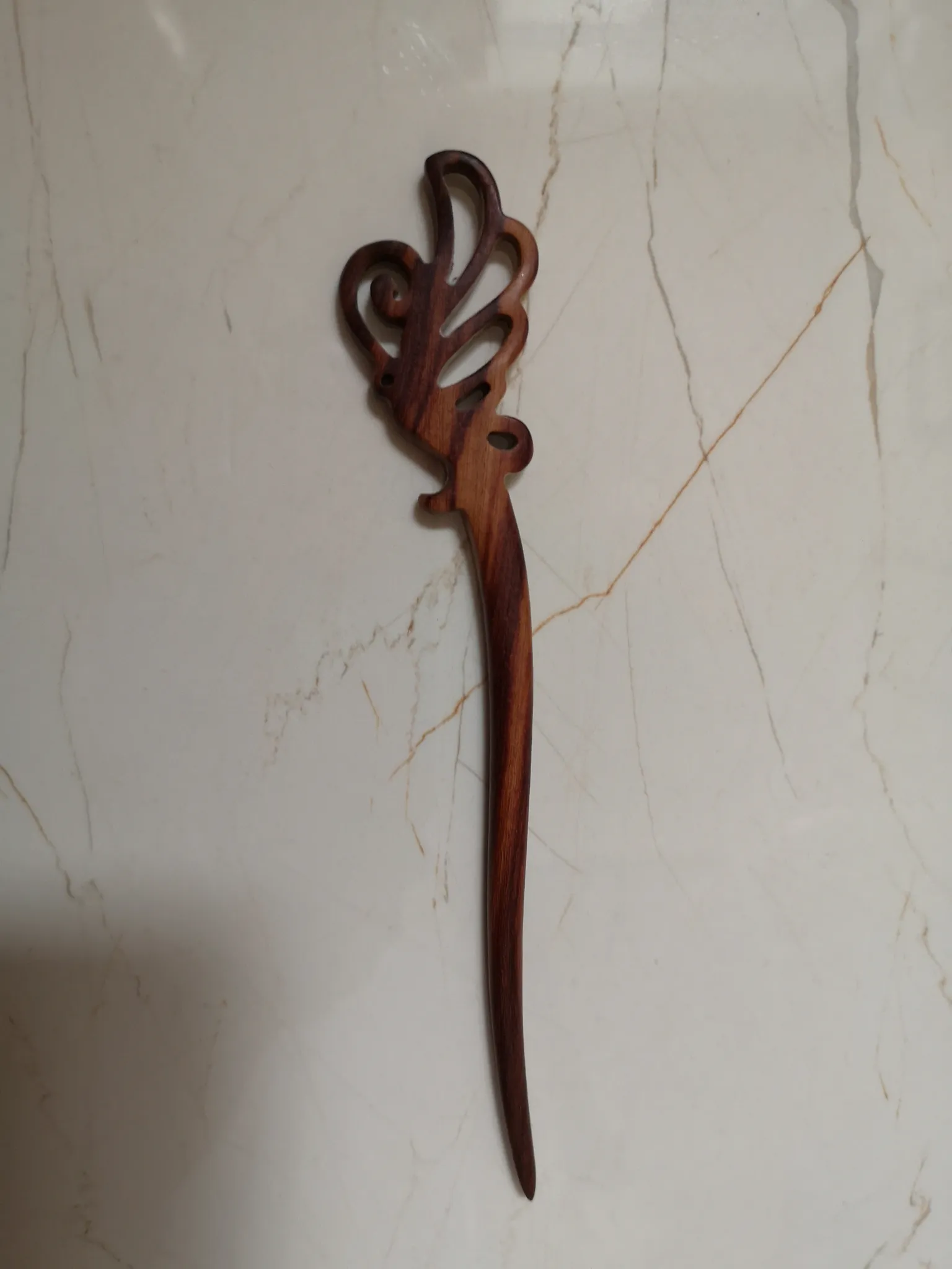 Hair stick photo 1