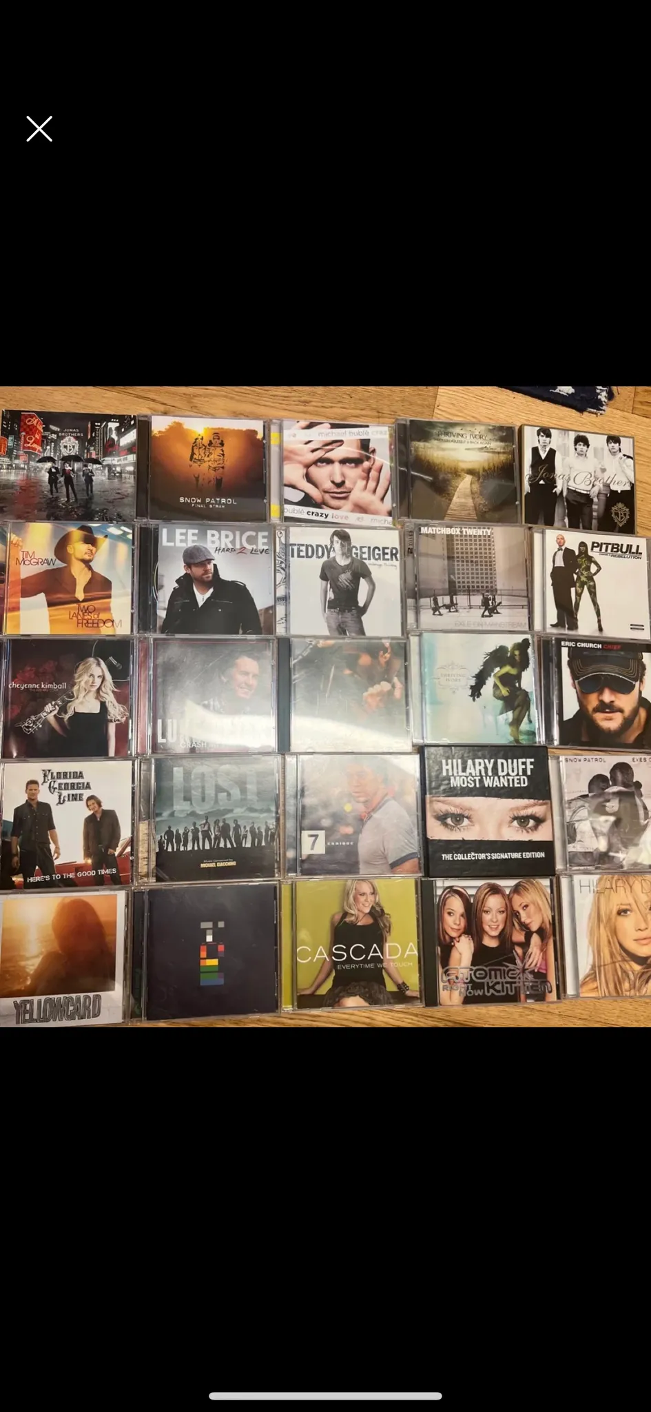 CDs (Enrique, Jonas brother etc photo 1