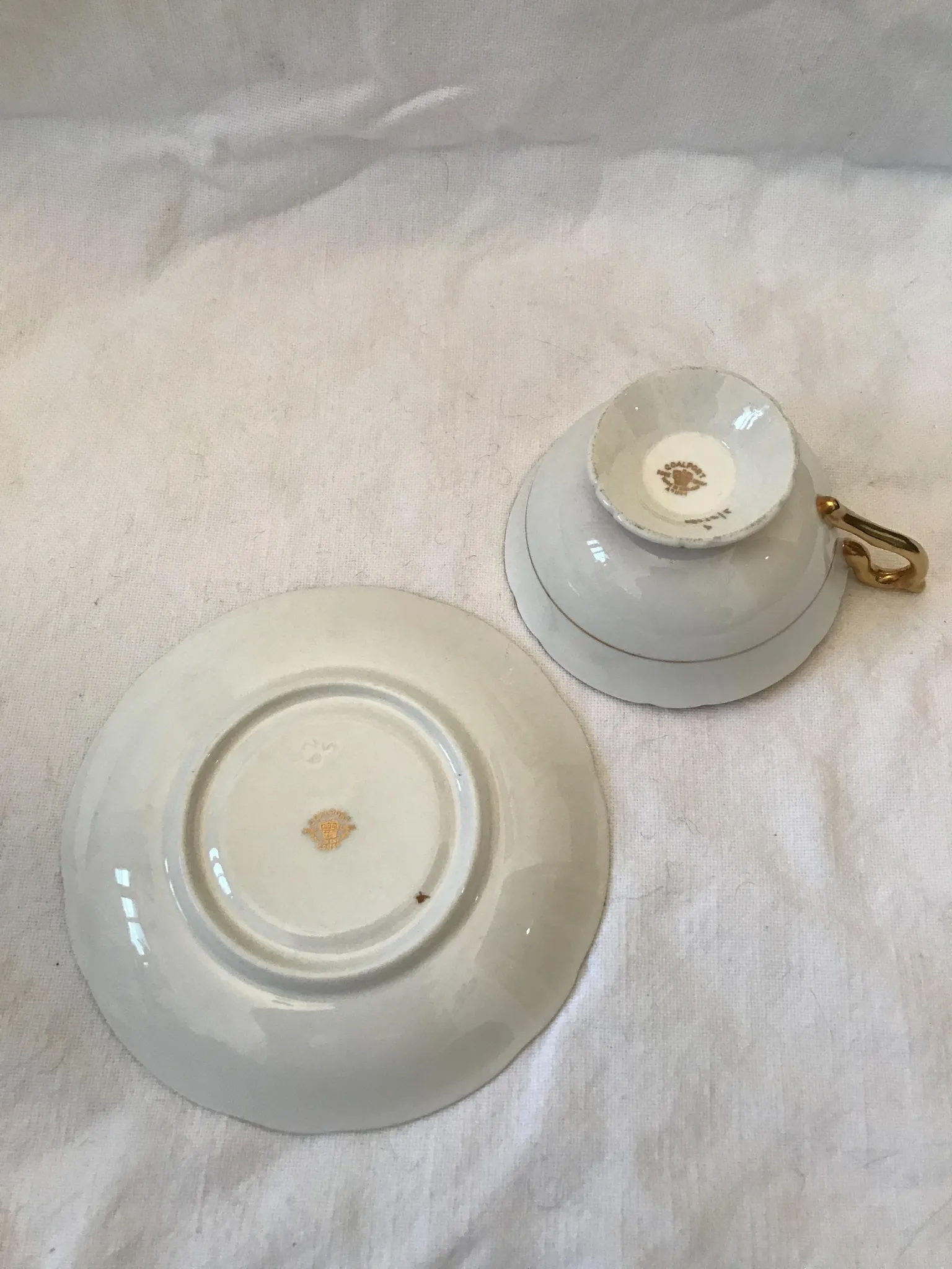 Fancy vintage tea cups and saucers photo 1