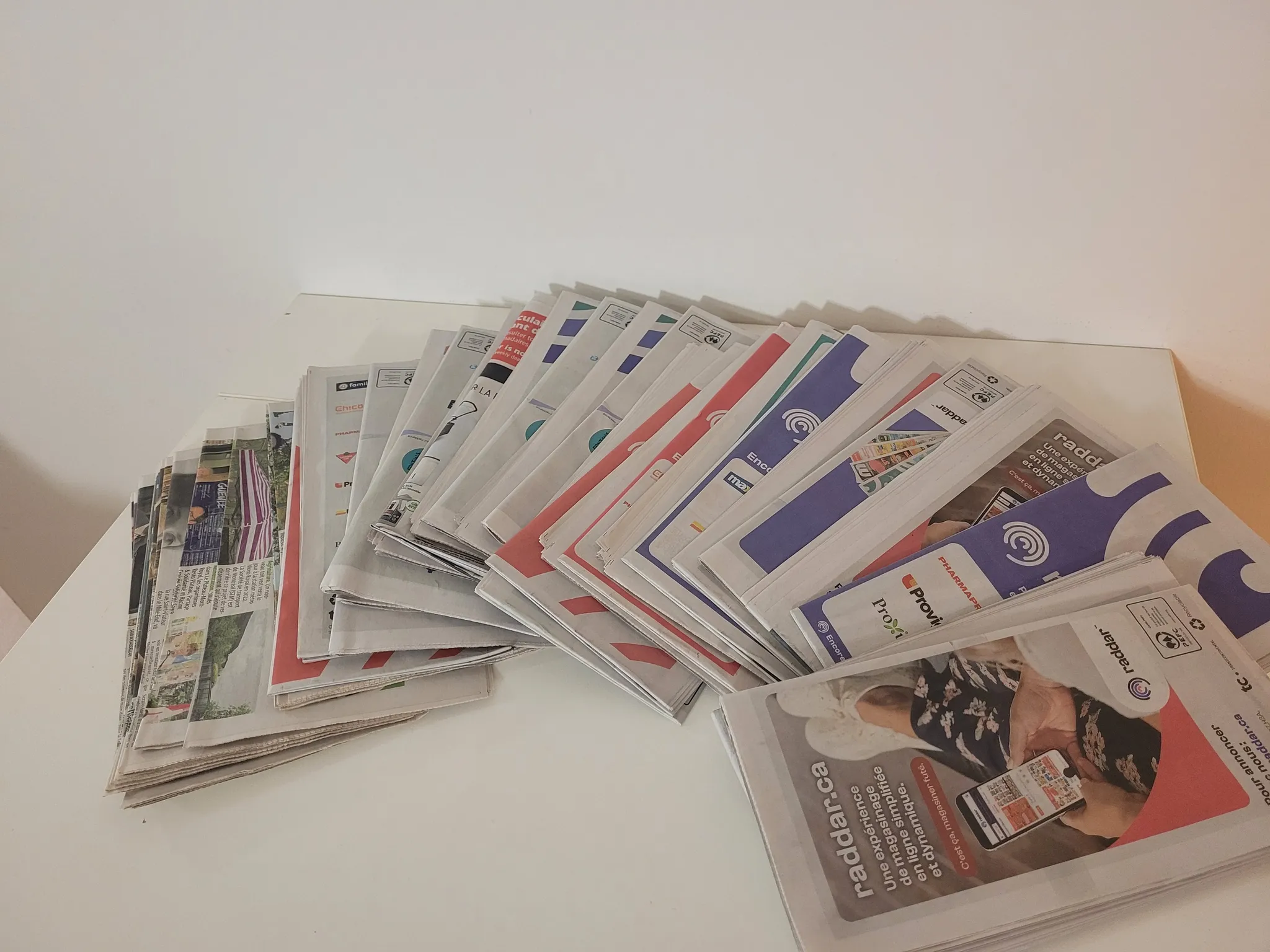 Leaflets photo 1