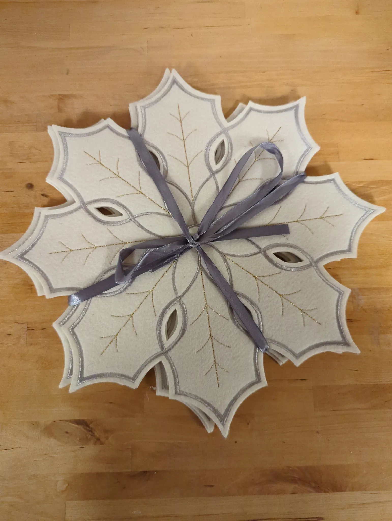 Set of 4 Christmas Placemats , New photo 1