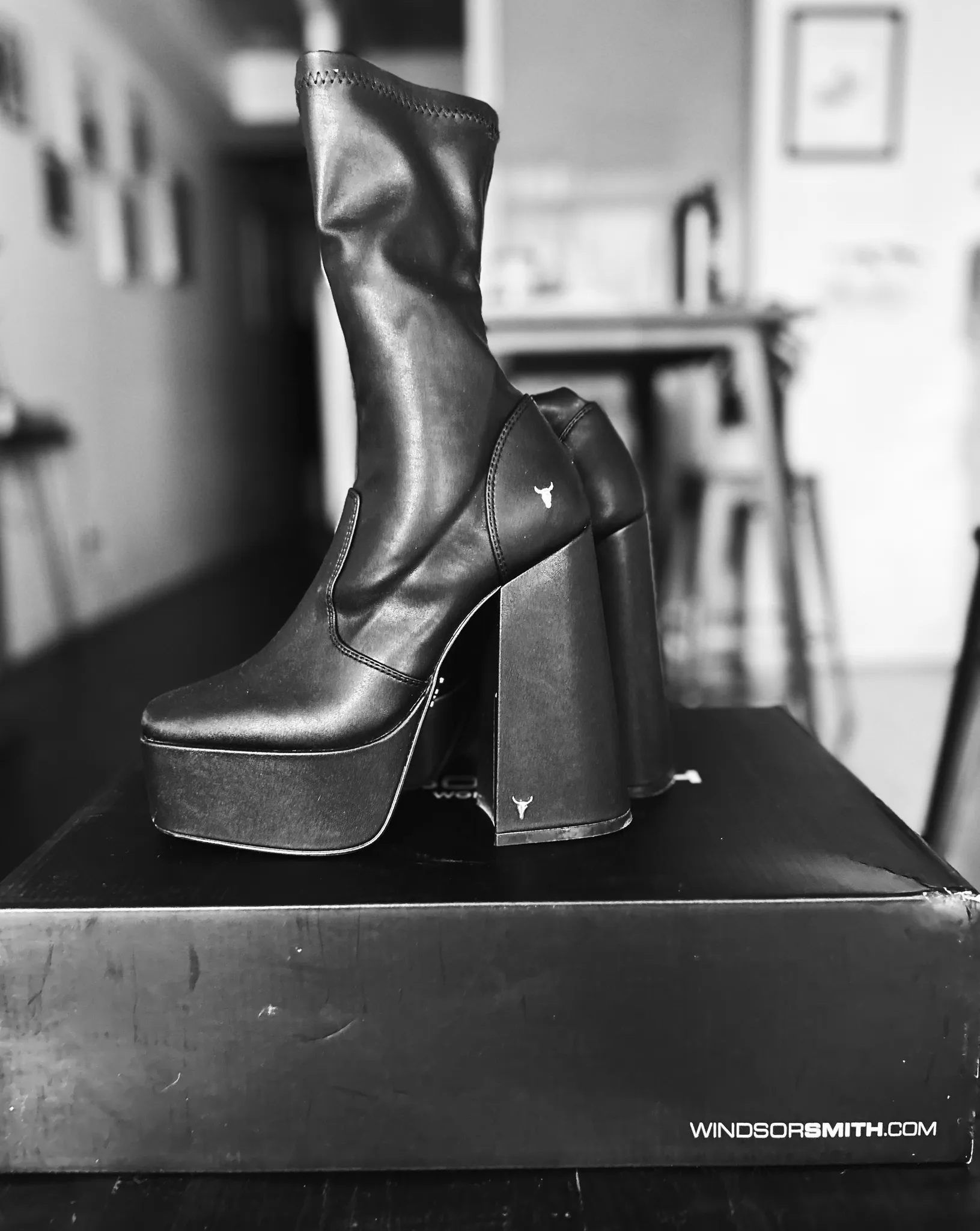 Size 7 women’s black platform boots - like new  photo 1