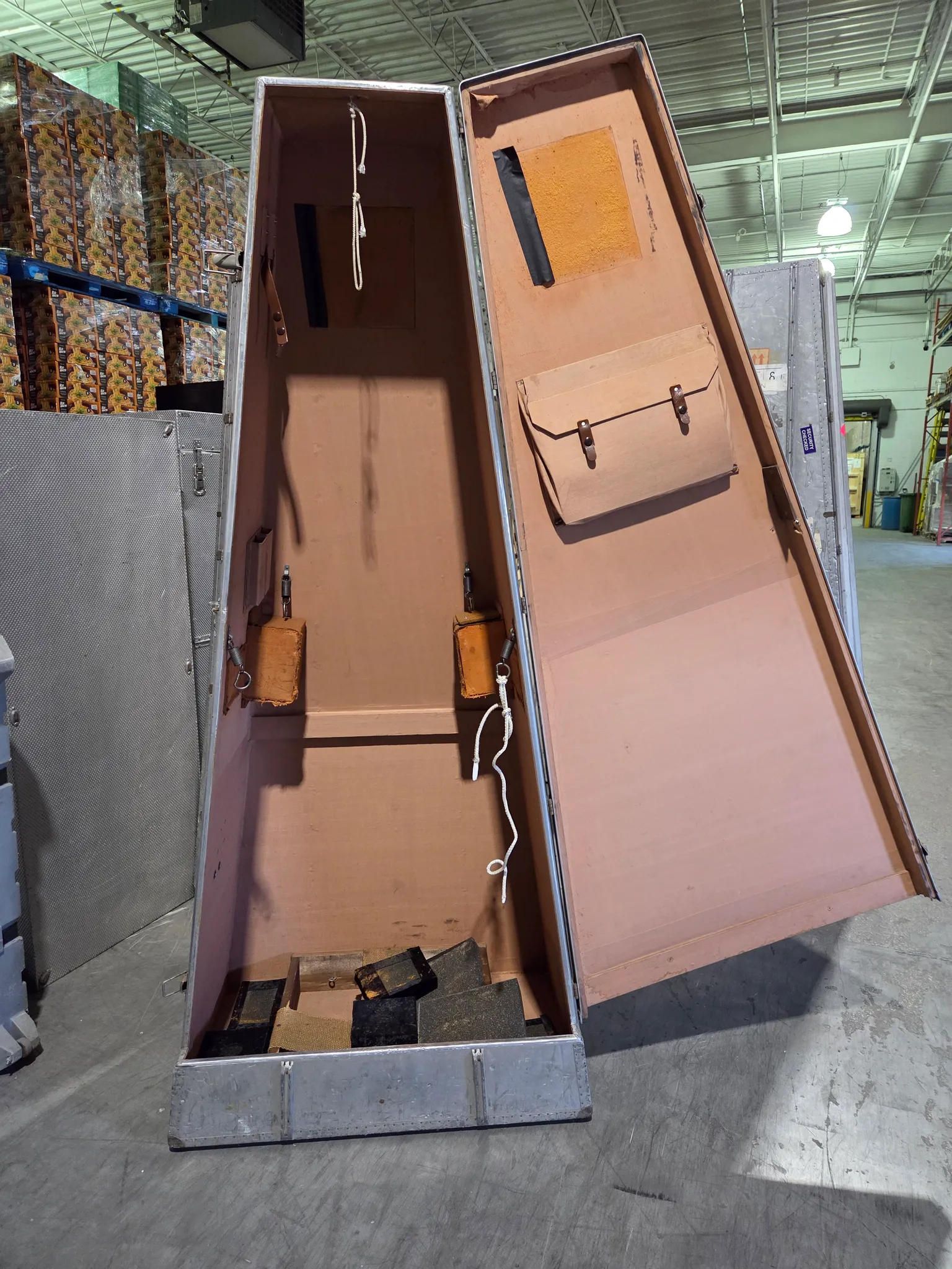 4 x Upright bass case photo 1