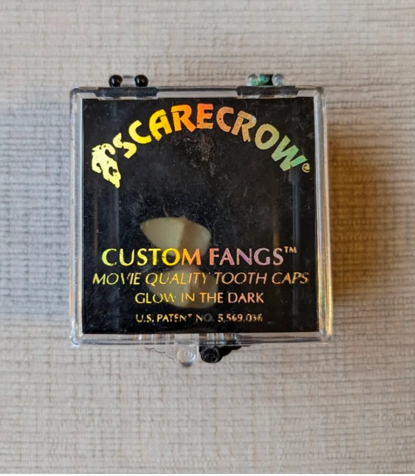 Scarecrow Custom Fangs - Glow in the Dark photo 1