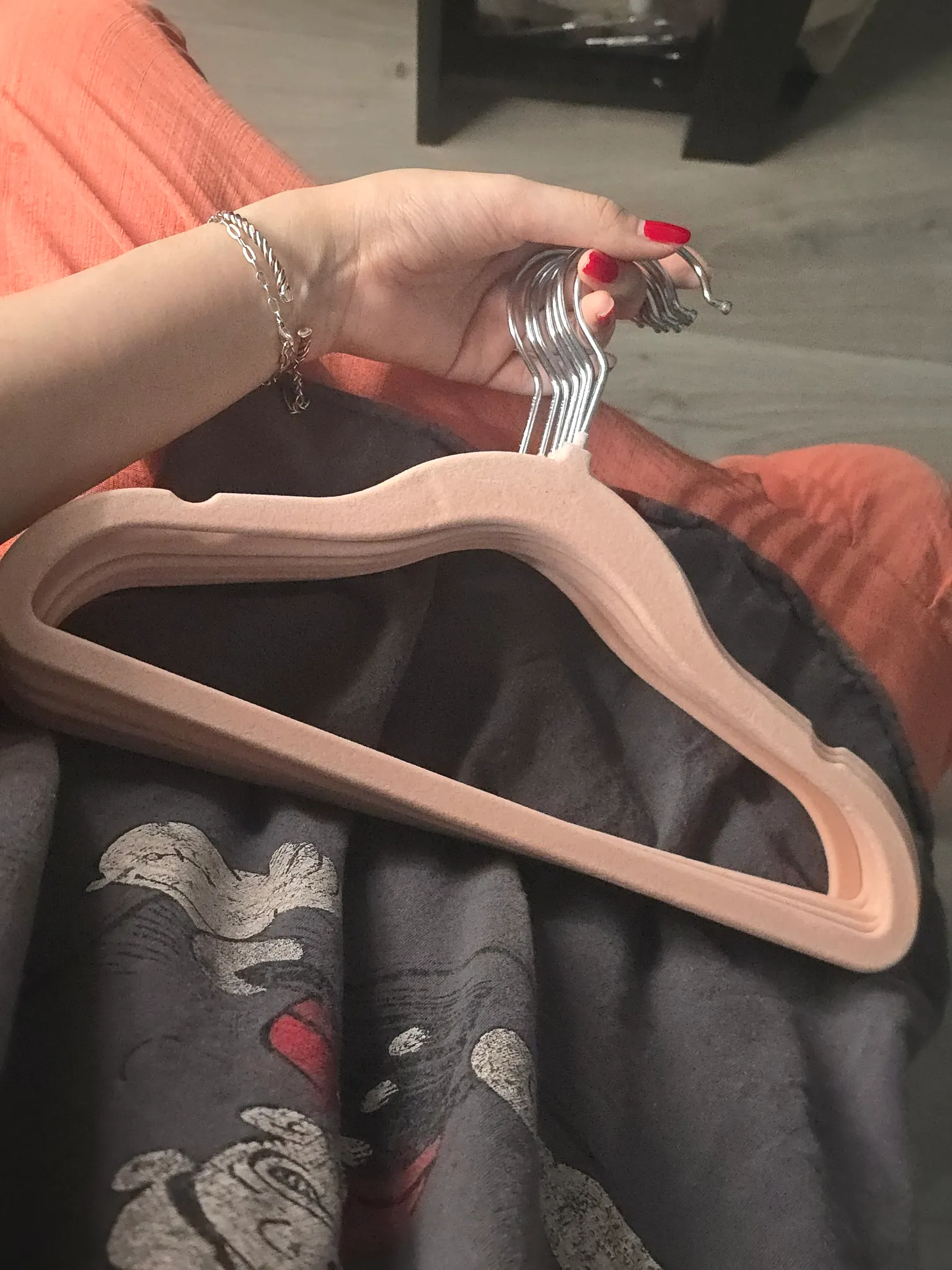 7 Pink Velvet Kids' Hangers photo 1