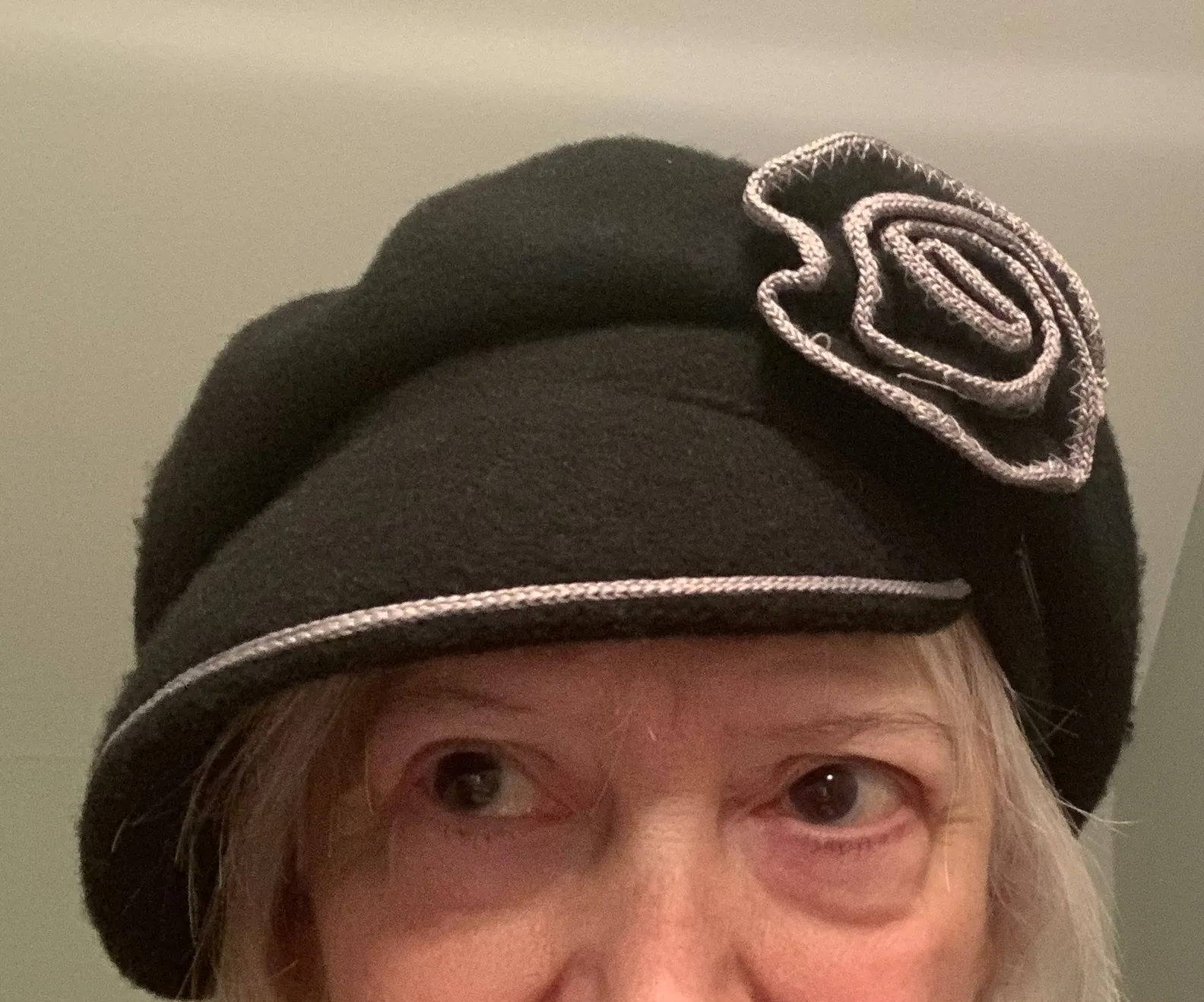 100 % wool cap photo 1
