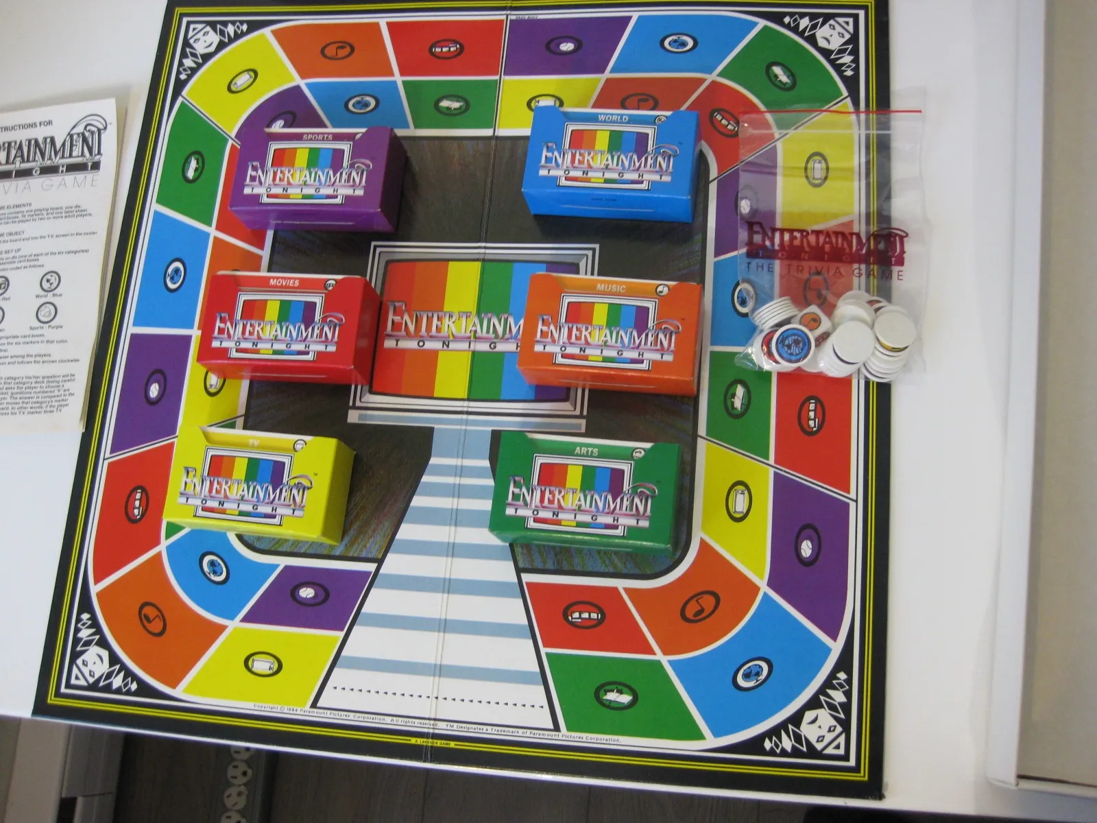 Entertainment Tonight Trivia Game in great shape photo 1