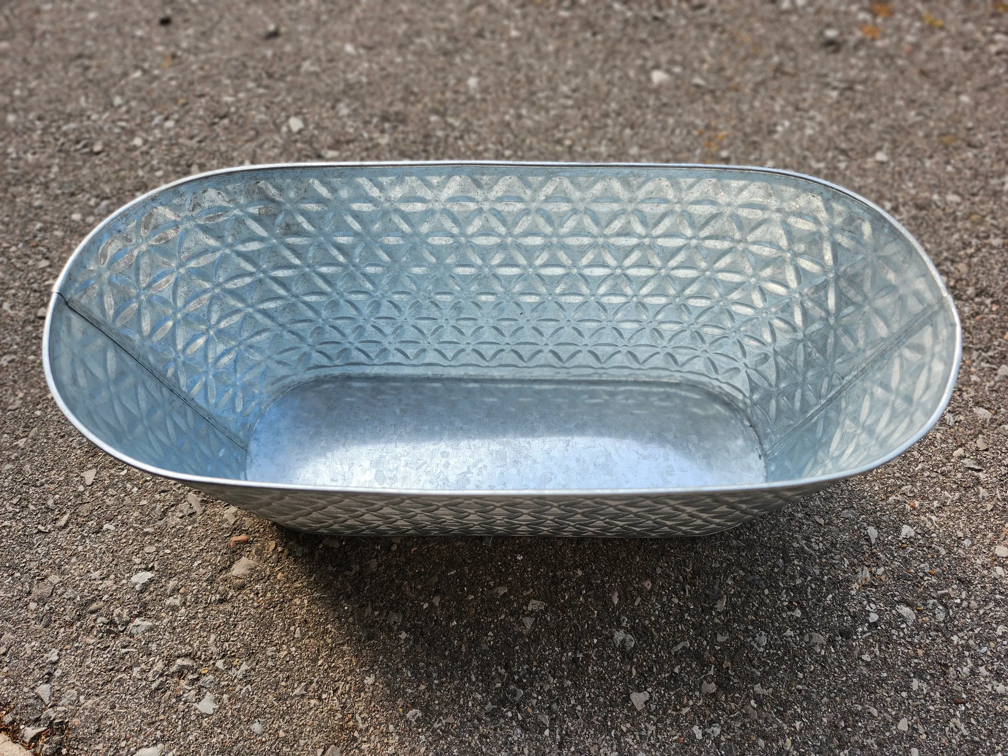 Metal pot photo 1