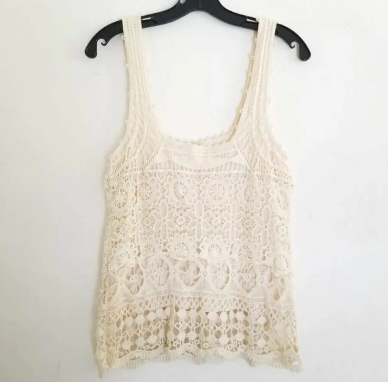 Pins and needles lace top photo 1