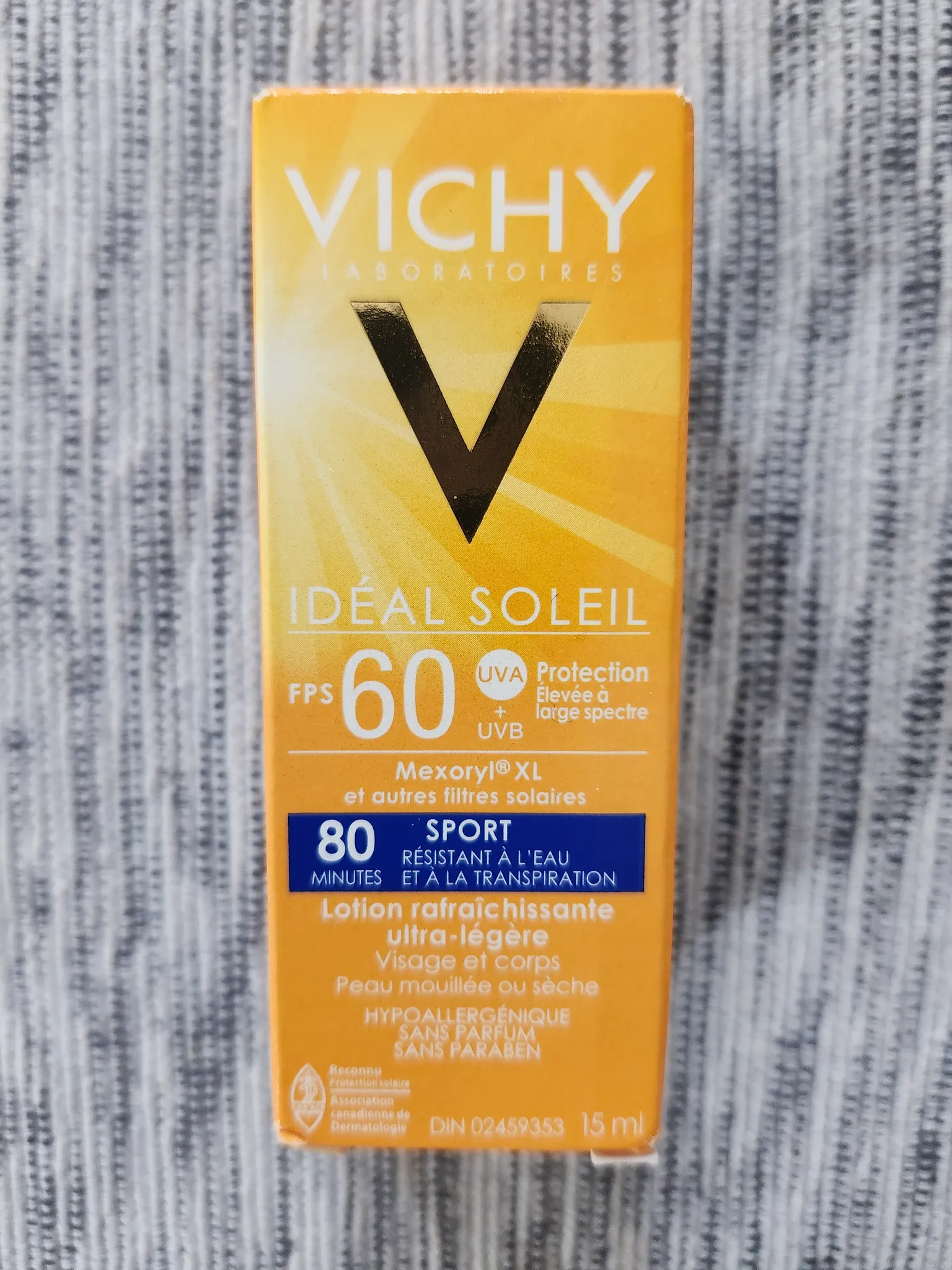 Vichy Ideal soleil ultra-light lotion
Sun protection cream 60SPF photo 1