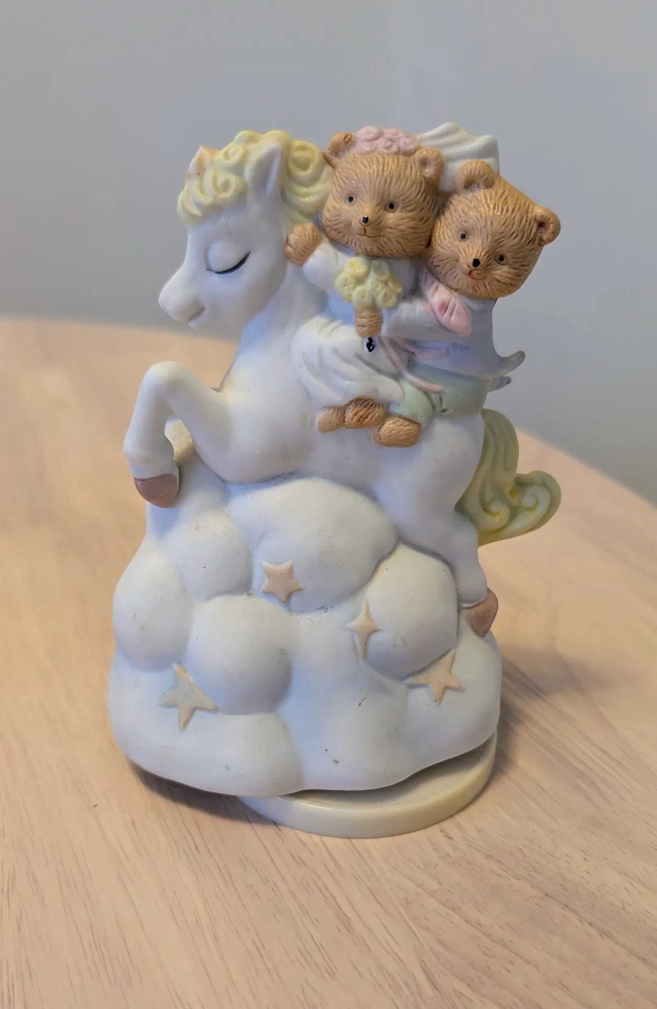 Ceramic Unicorn and Bears Musical Figurine photo 1