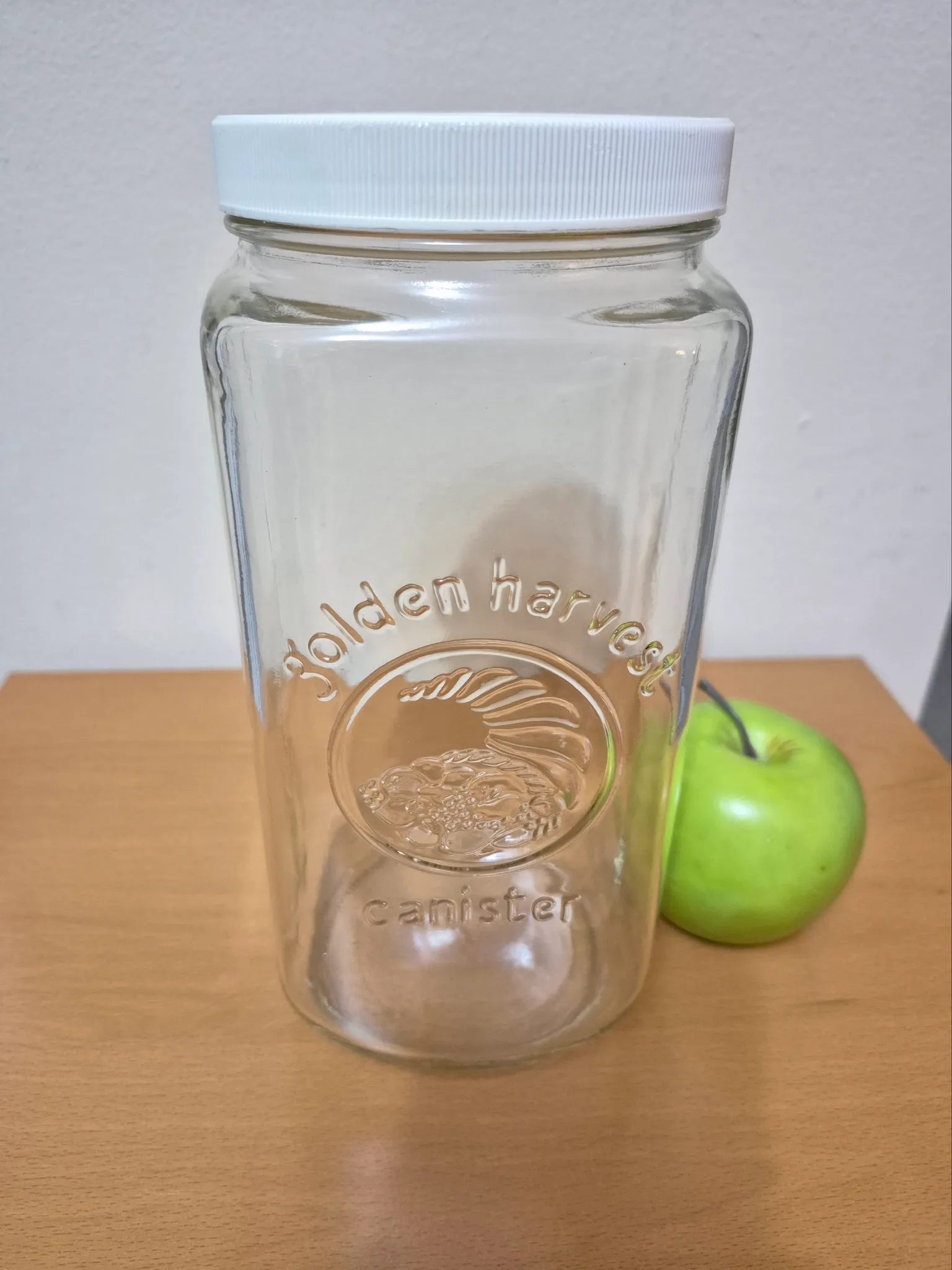 Vintage 2L Golden Harvest  Cannister Jar: Perfect New Condition photo 1