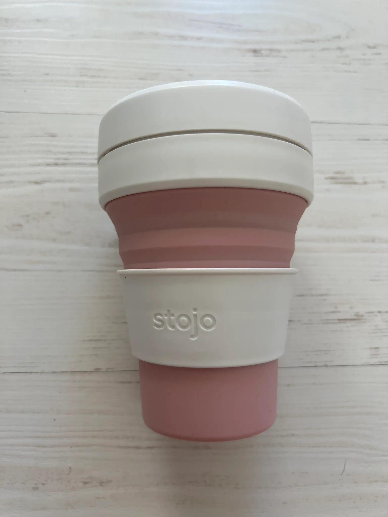 Stojo pink reusable coffee cul photo 1