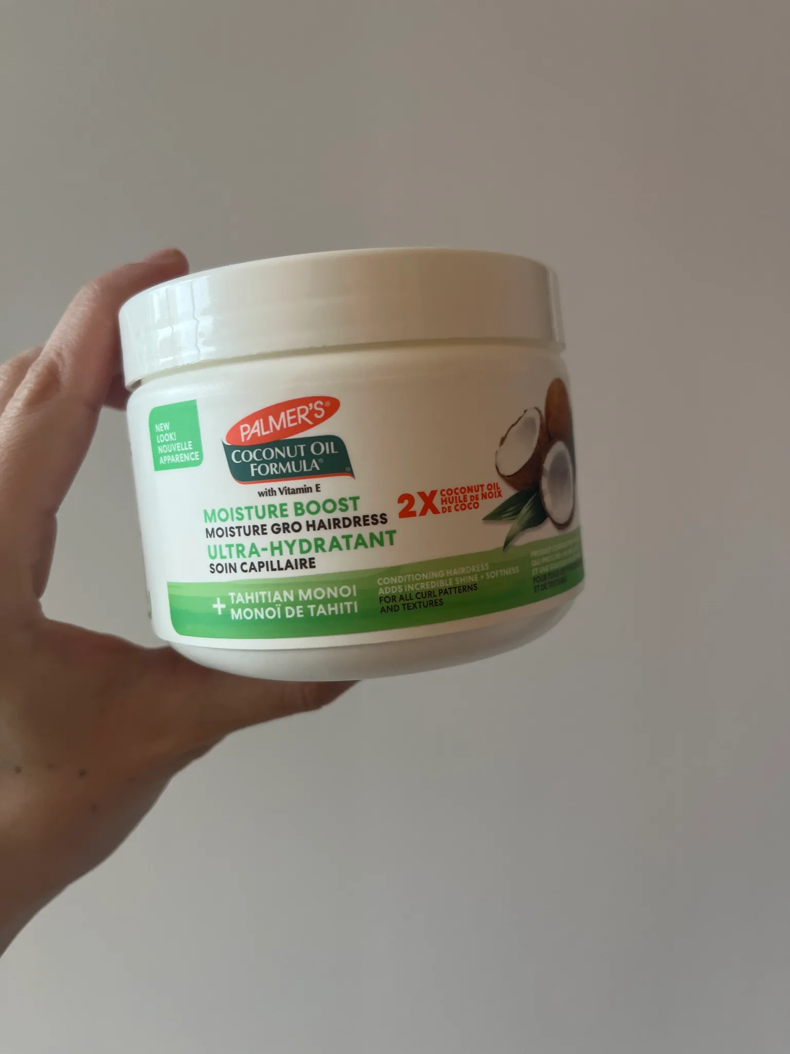 Palmer’s Coconut Oil Moisture Boost photo 1