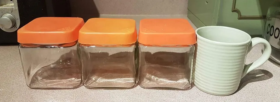 glass containers photo 1