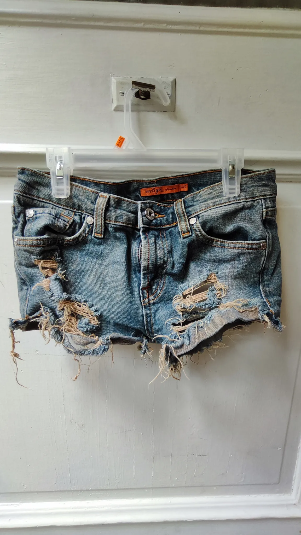 Shorts photo 1