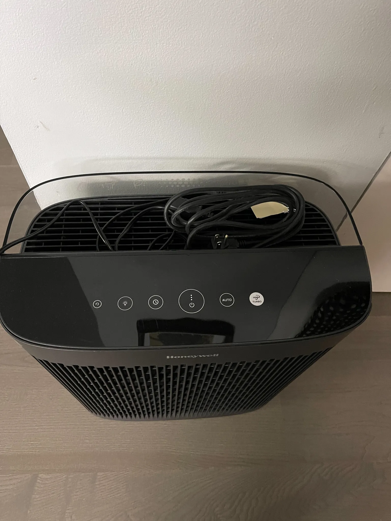 Honeywell HEPA Air Purifier  photo 1
