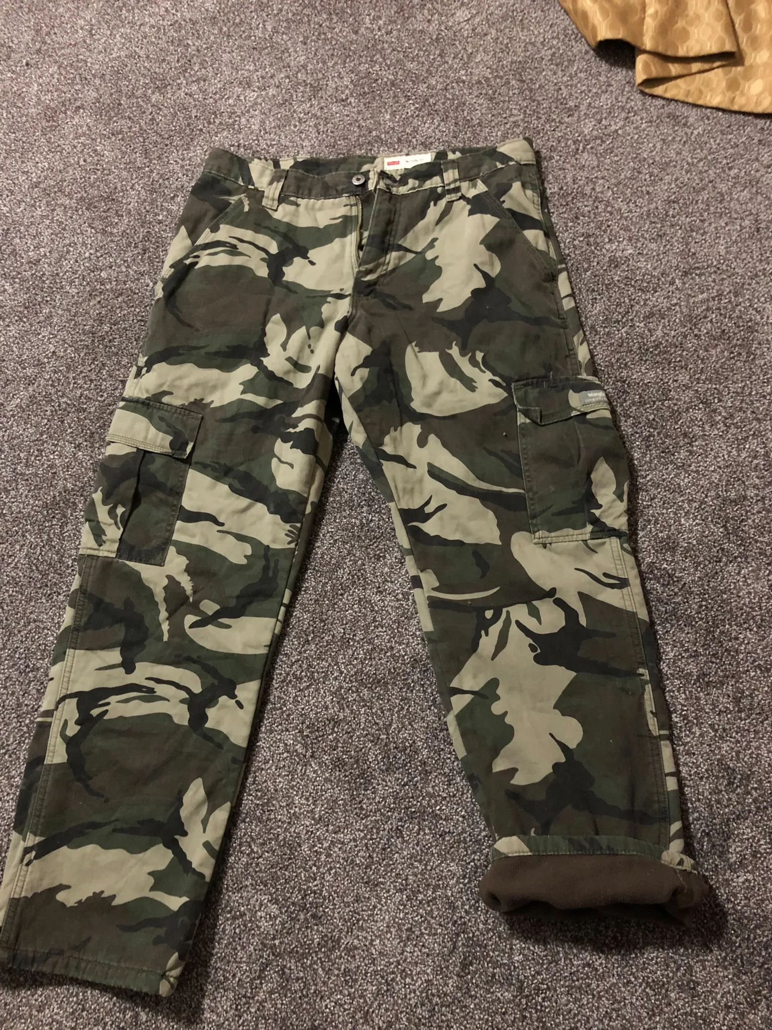 wrangler camo pants photo 1
