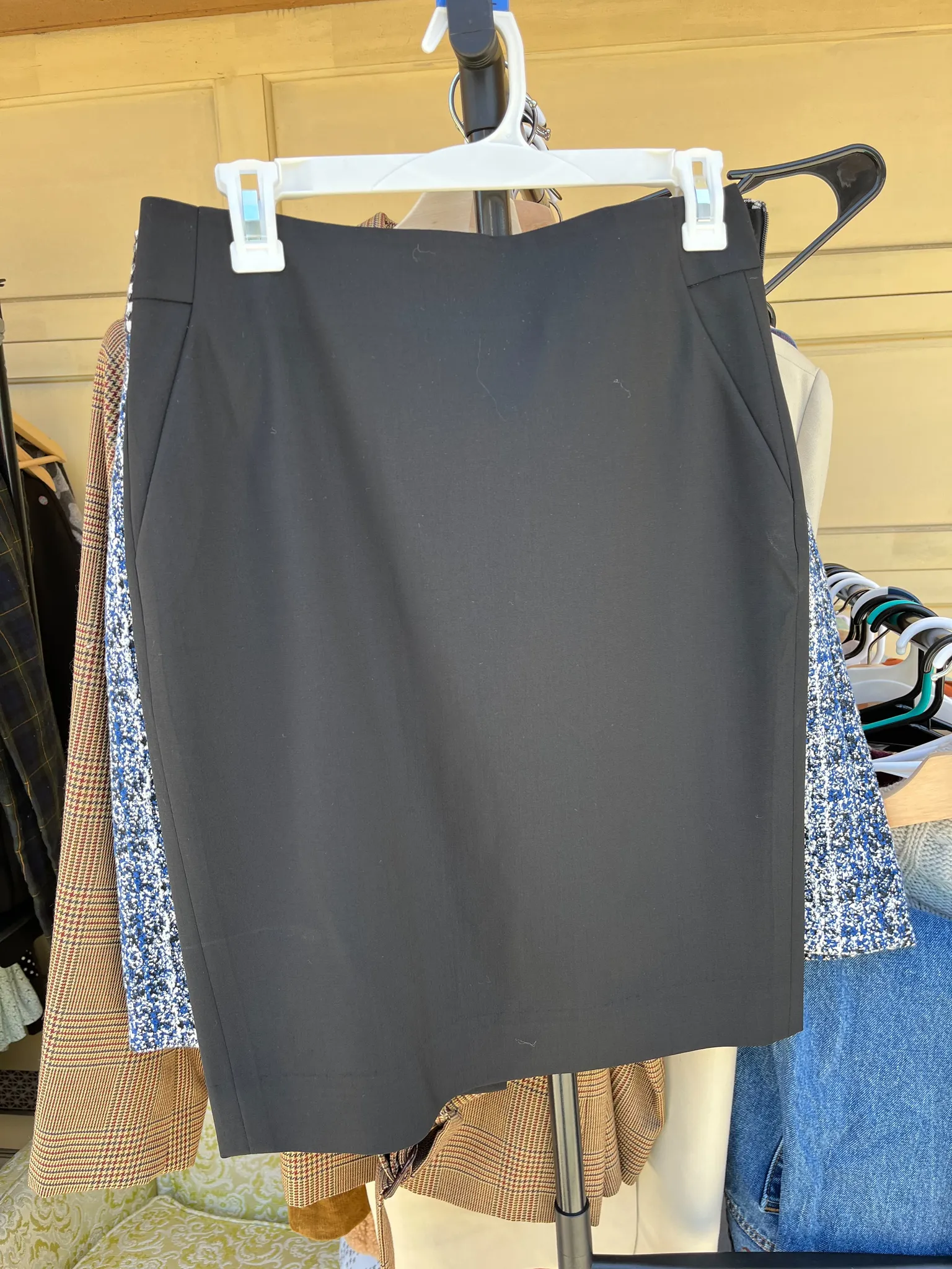 Business skirt photo 1