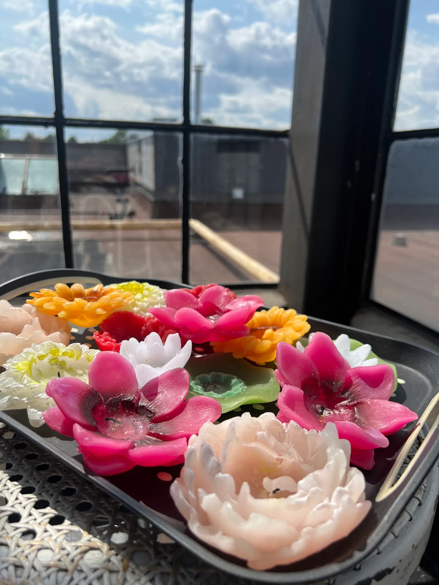 Floating Flower Candles photo 1