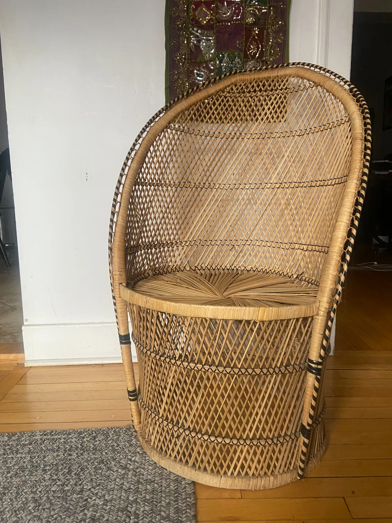 Wicker Chair photo 1