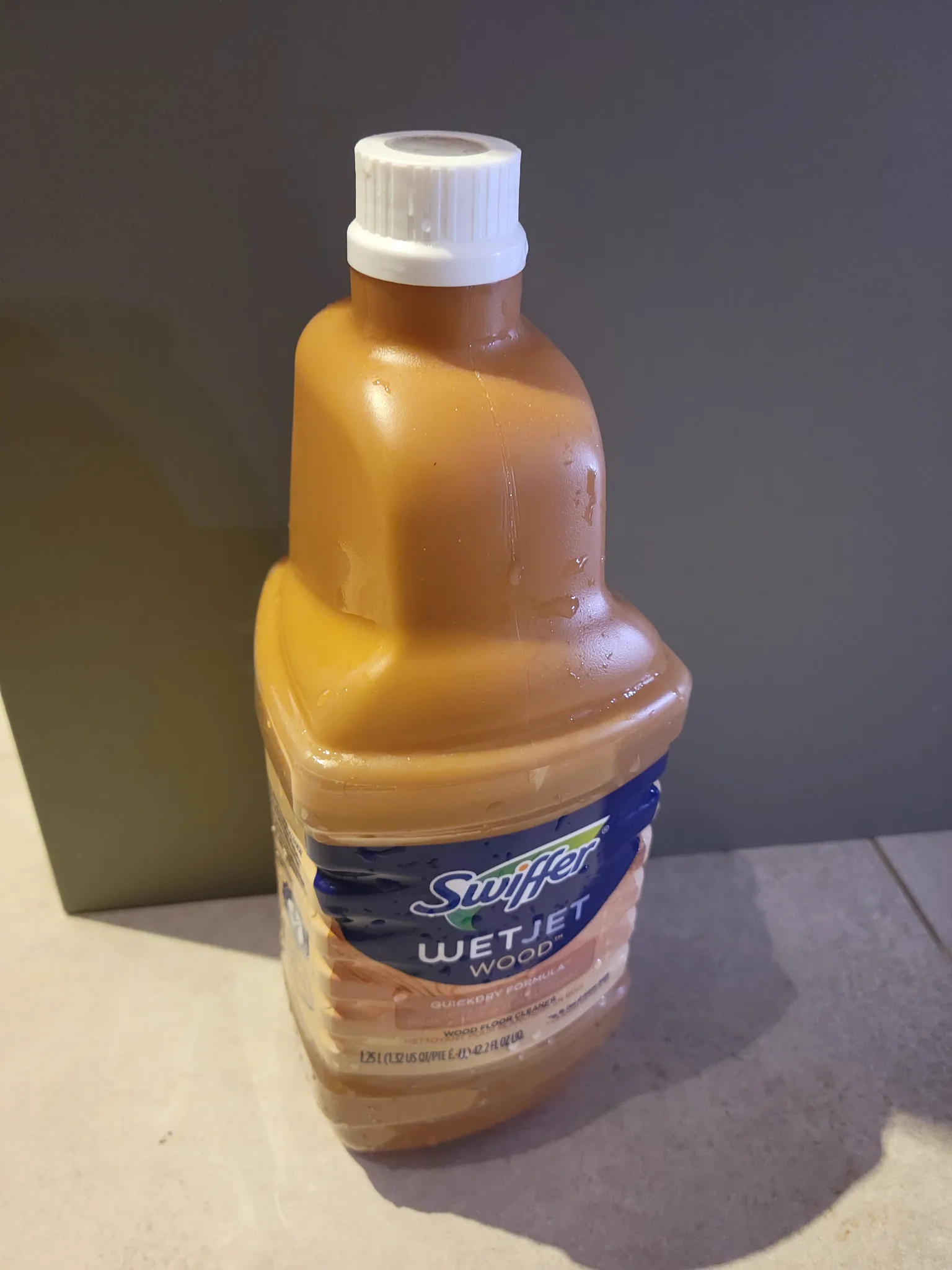 Unopened Swiffer Wetjet wood floor cleaner photo 1