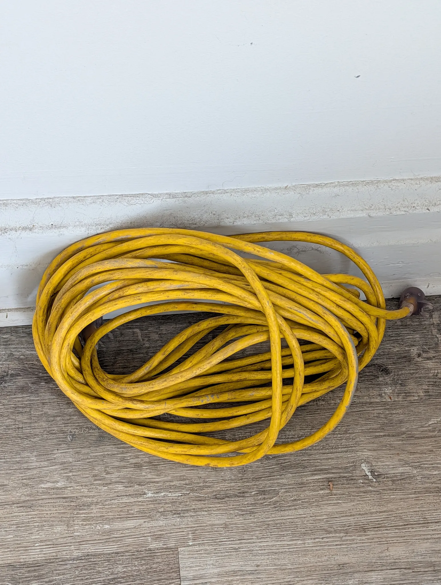 Outdoor electric cord 25 ' photo 1