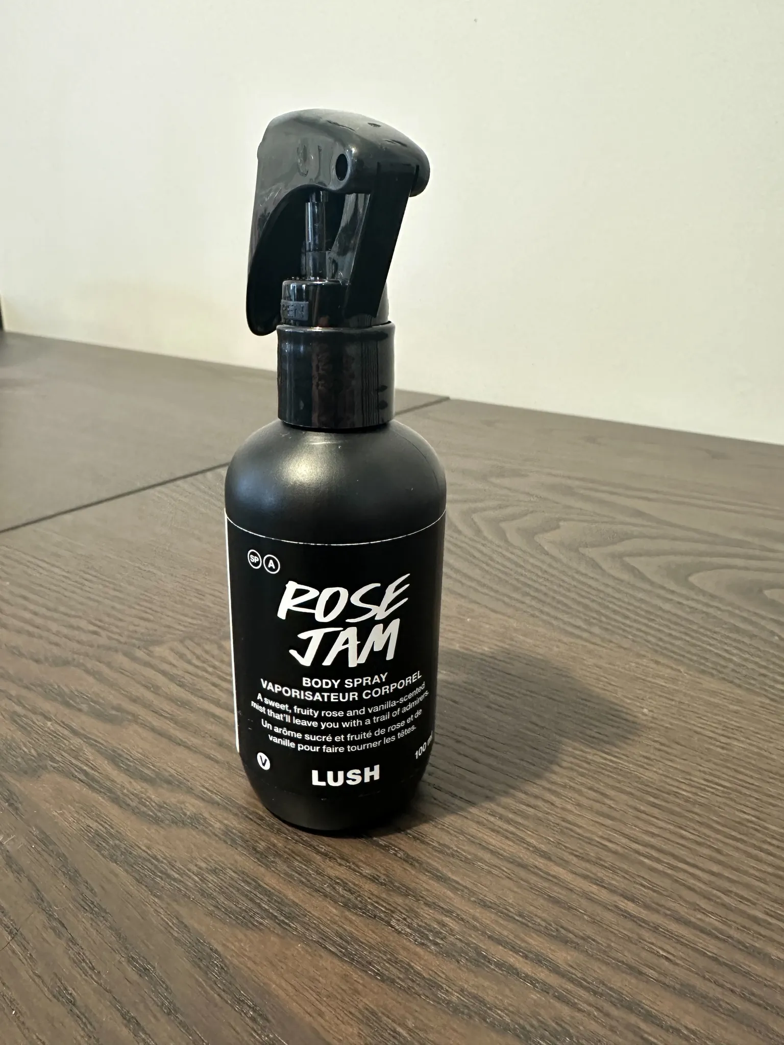 Lush Body Spray Brand New photo 1