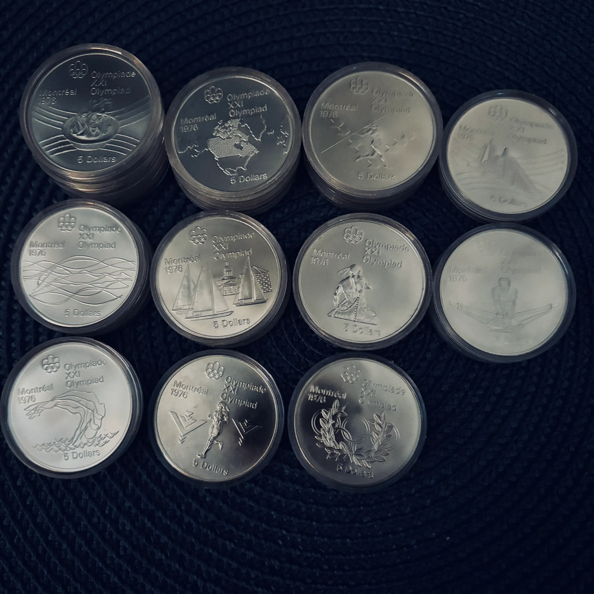 Montreal 1976 Olympic 24.3g Silver Coin photo 1