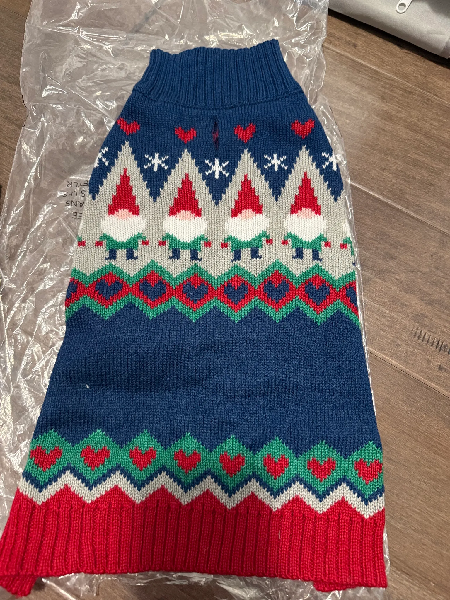 New Dog Tis the season sweater size medium  photo 1