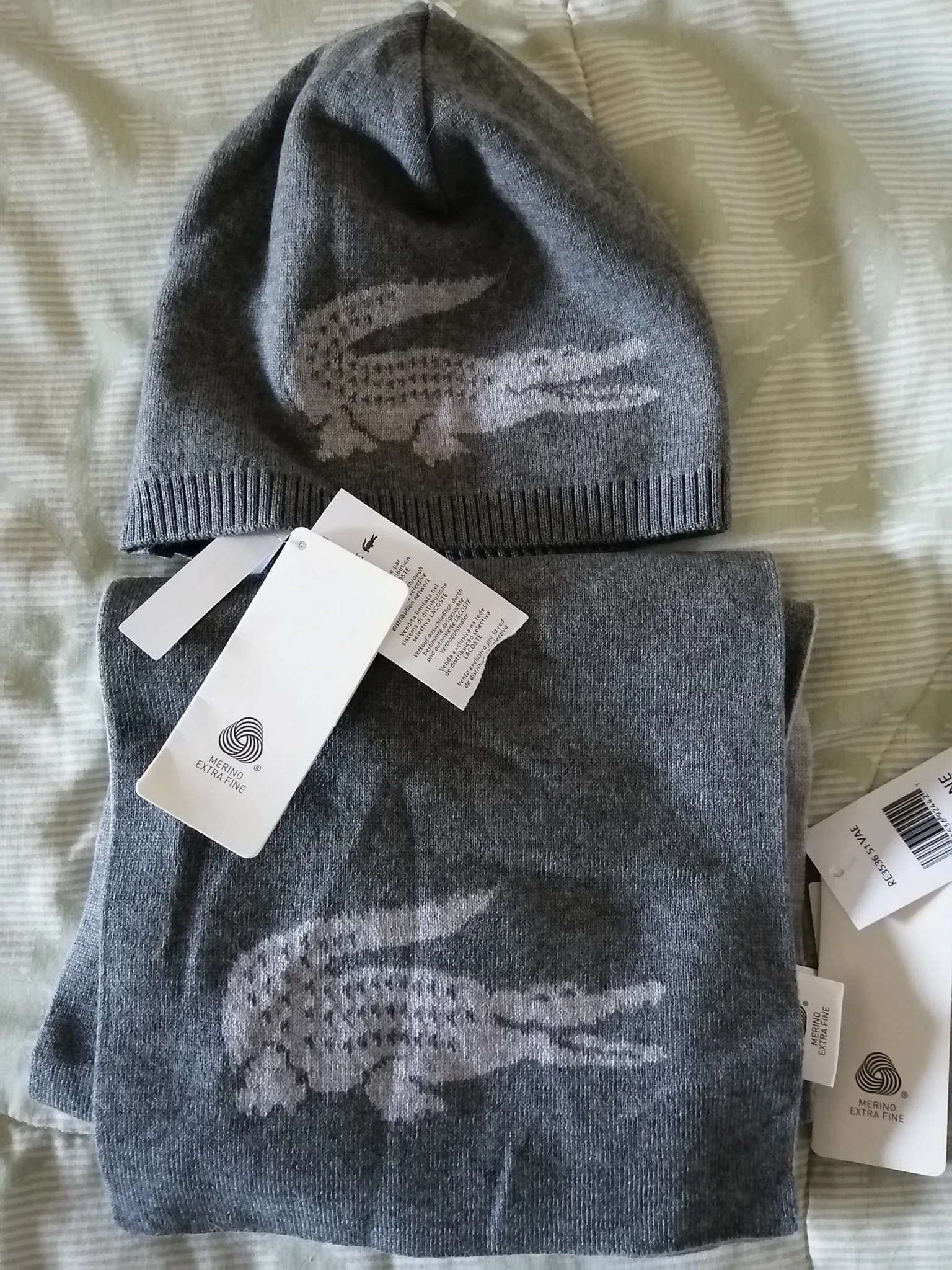 Lacoste beanie scarf merino wool set photo 1