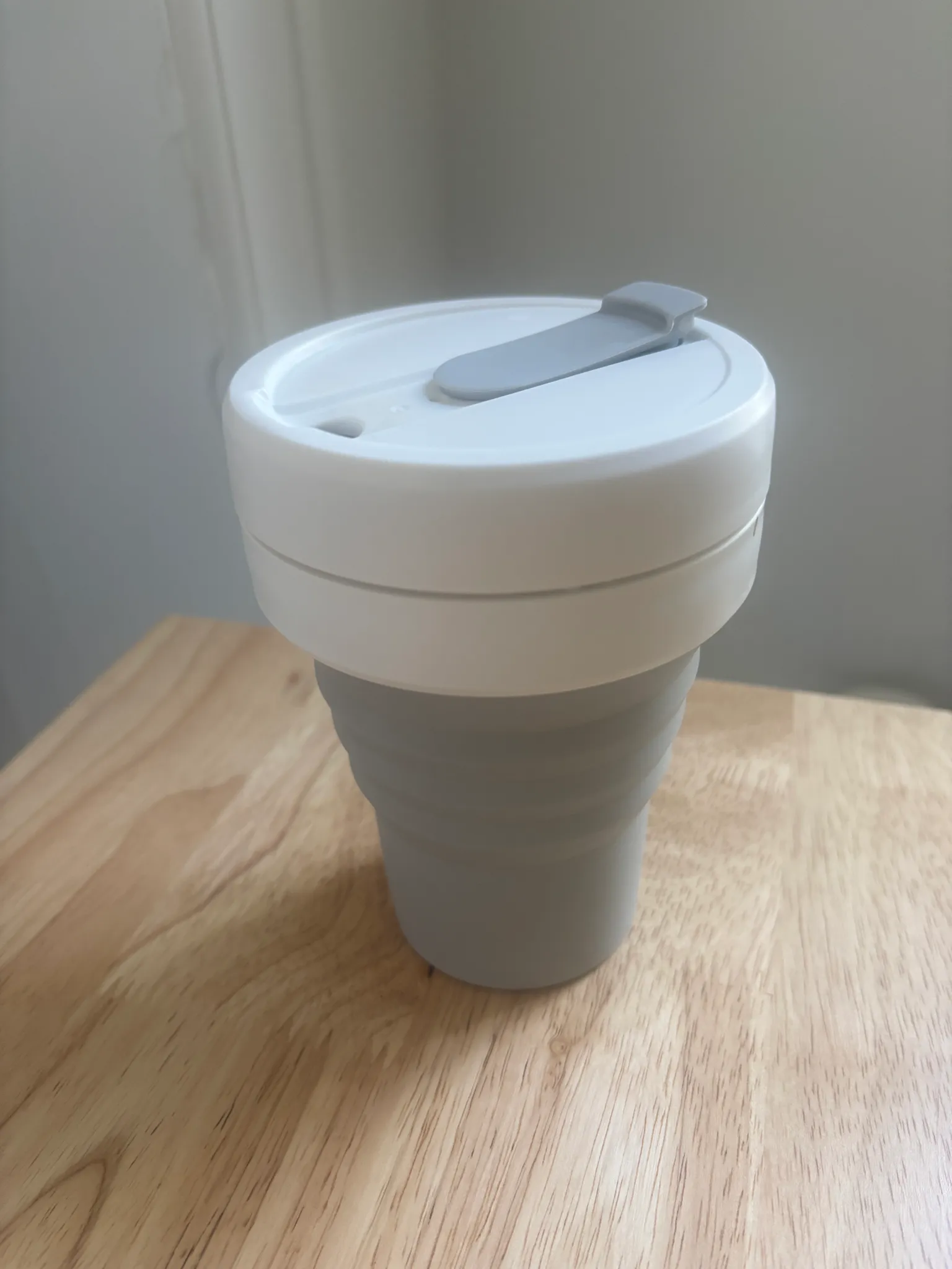 Stojo Collapsible Travel Cup Silicone BPA free 12 oz photo 1