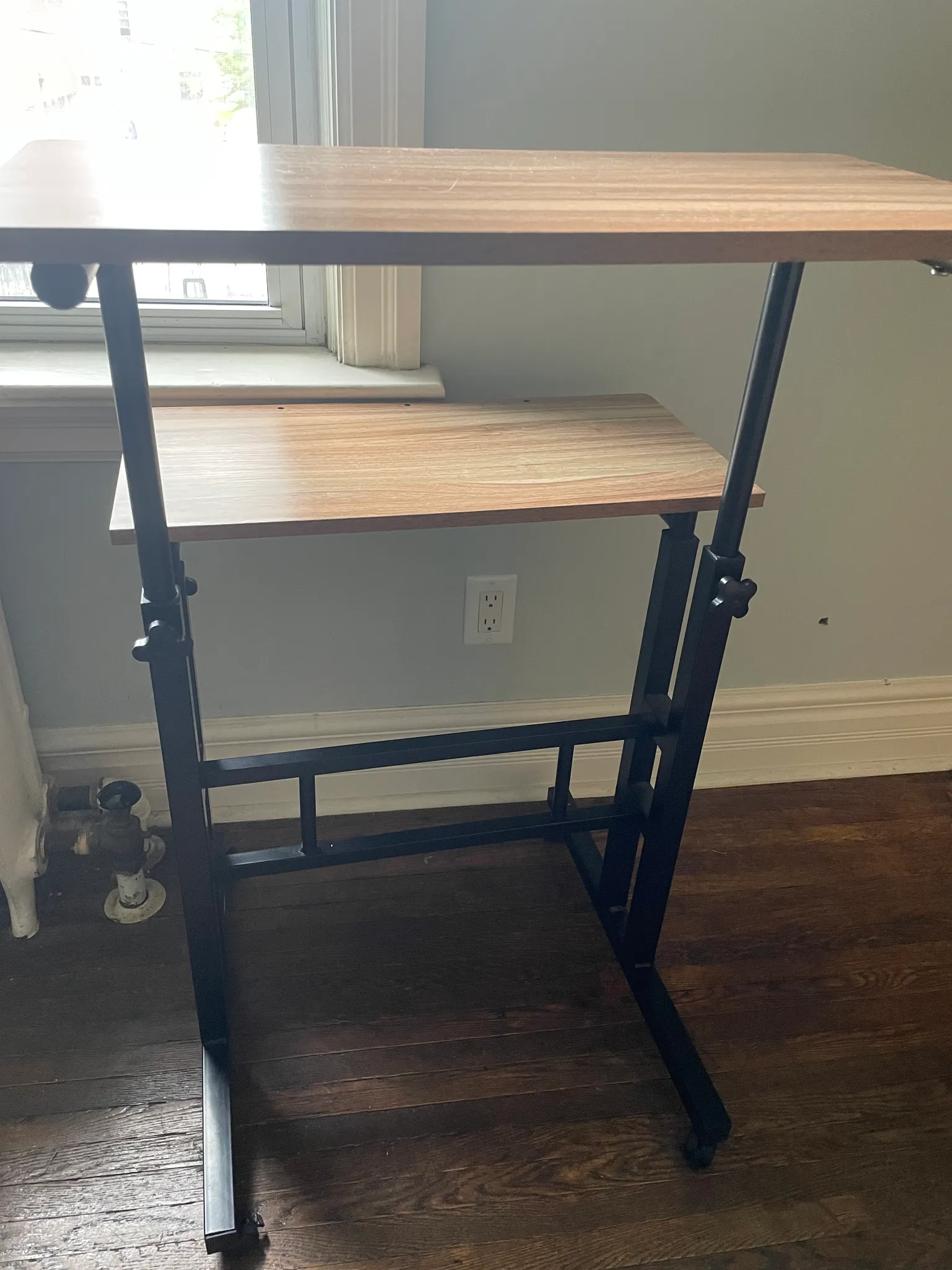FREE sit/stand desk photo 1