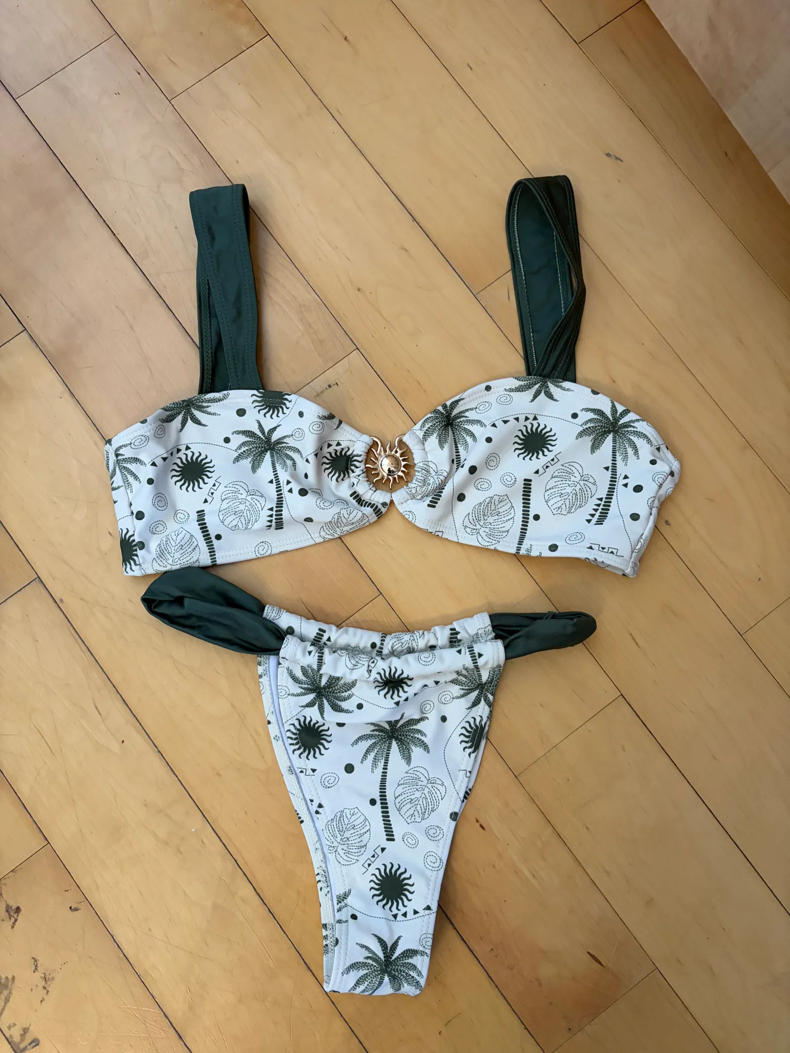Bathing suit  photo 1