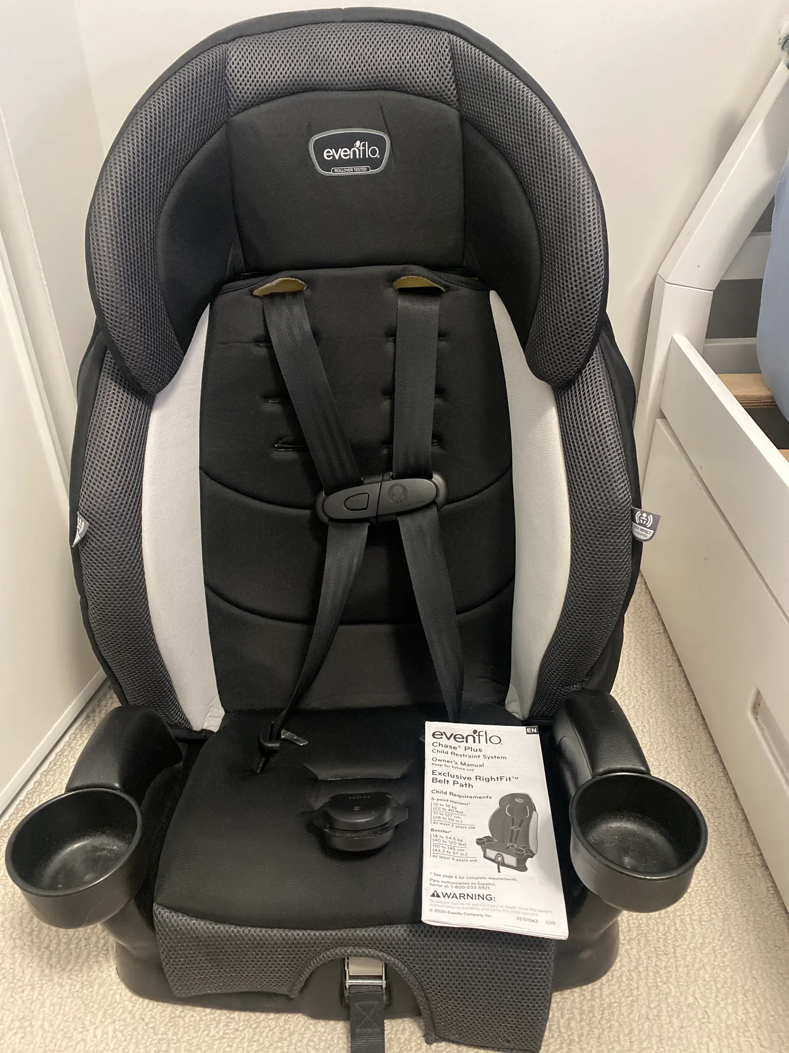 Child car seat “evenflo” photo 1