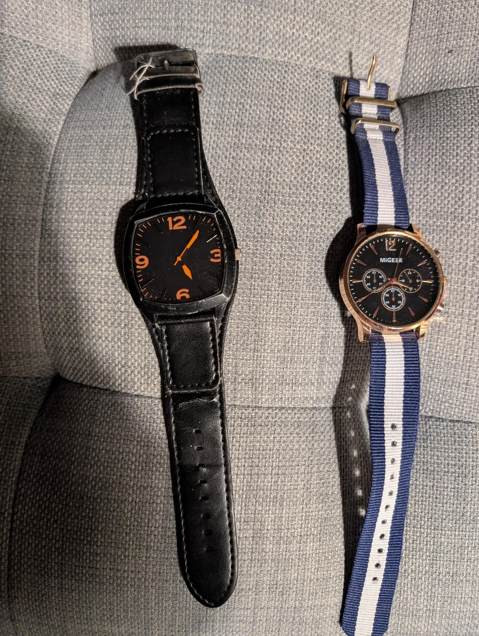 Used watches  photo 1