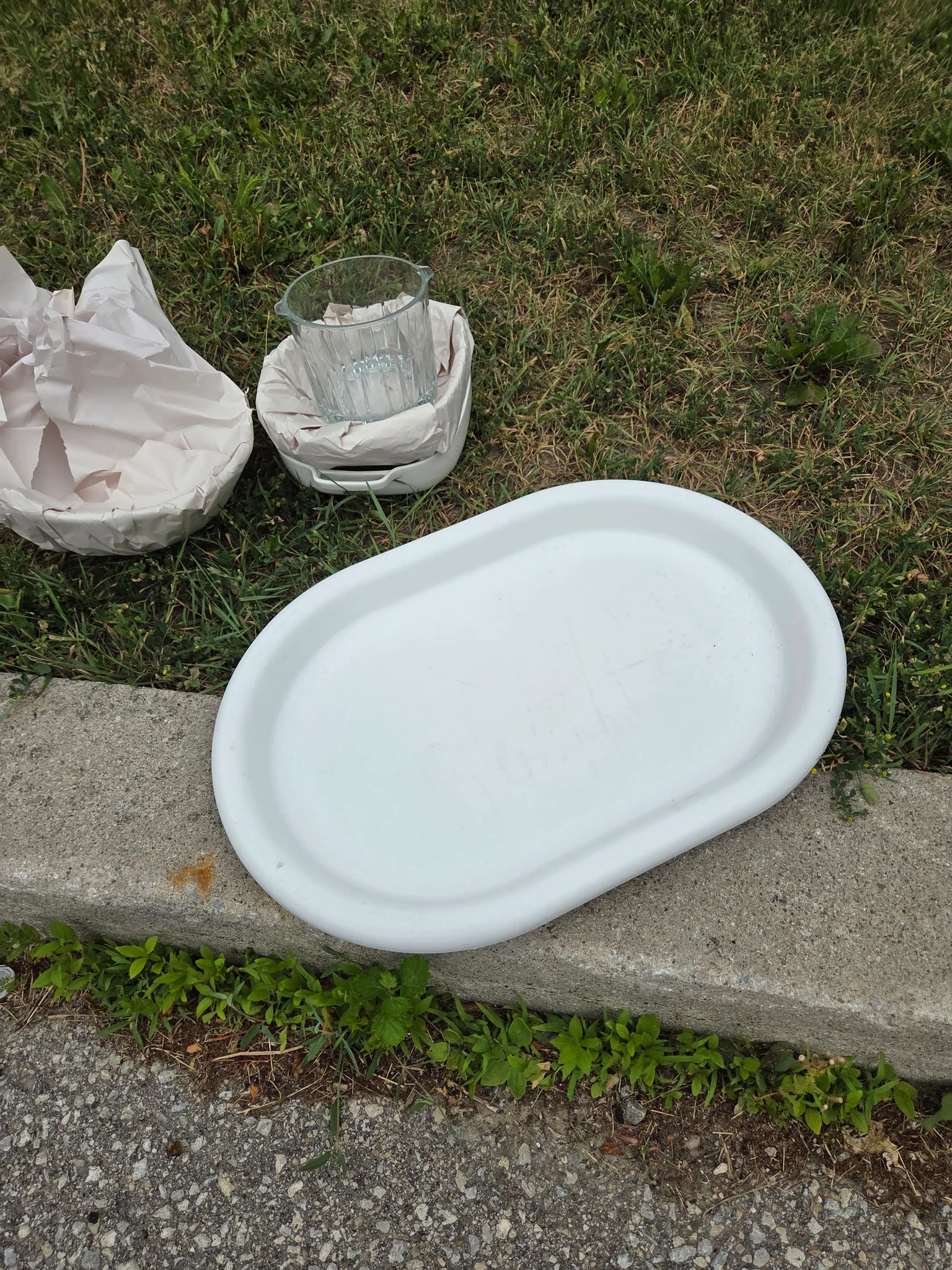 XL white tray or crystal ice bucket  photo 1