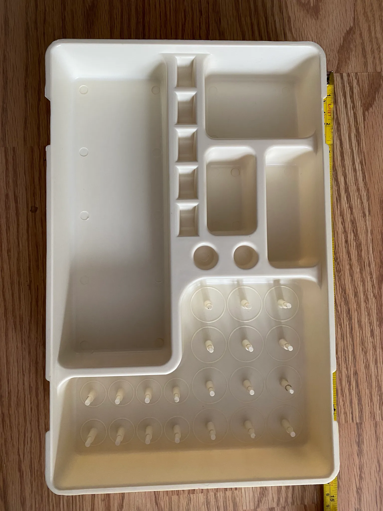 Plastic Sewing Organizer photo 1