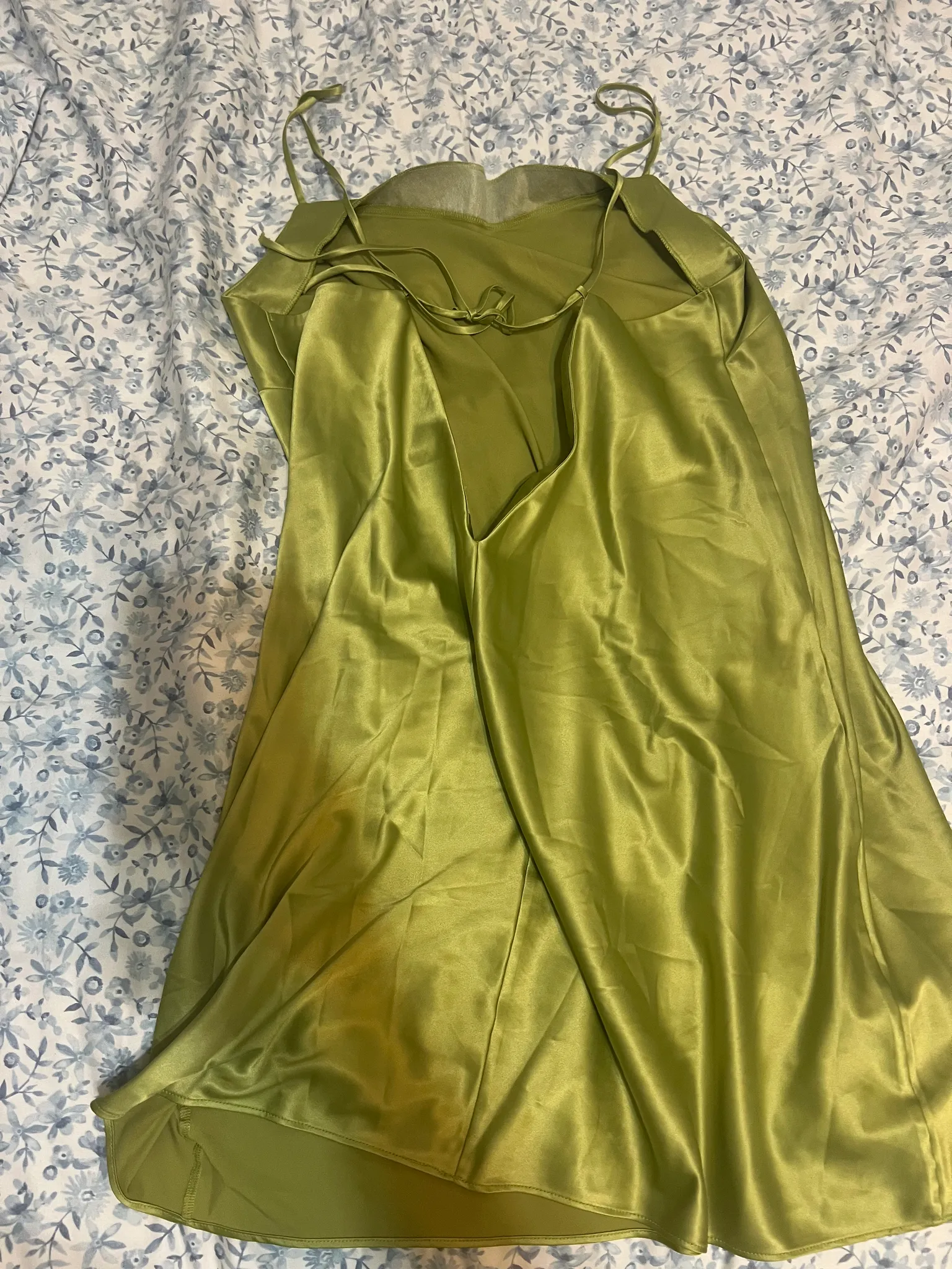 Green satin dress  photo 1