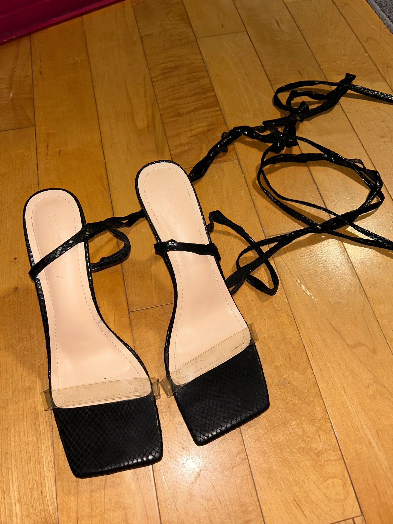 Heels photo 1