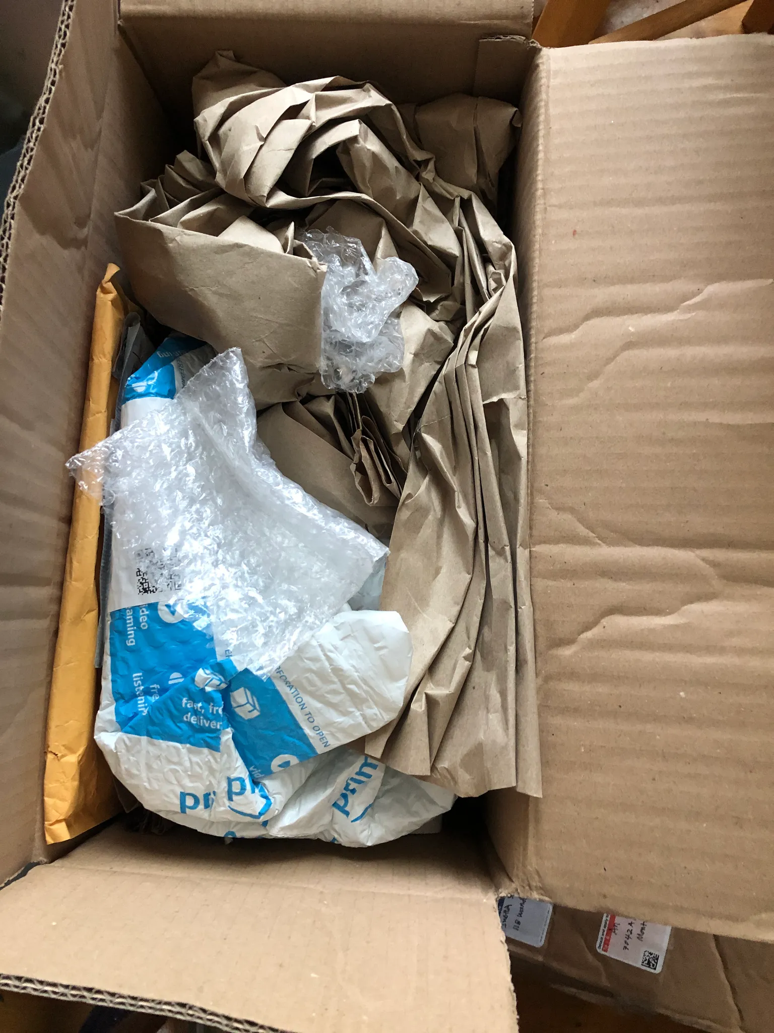 Packing supplies photo 1