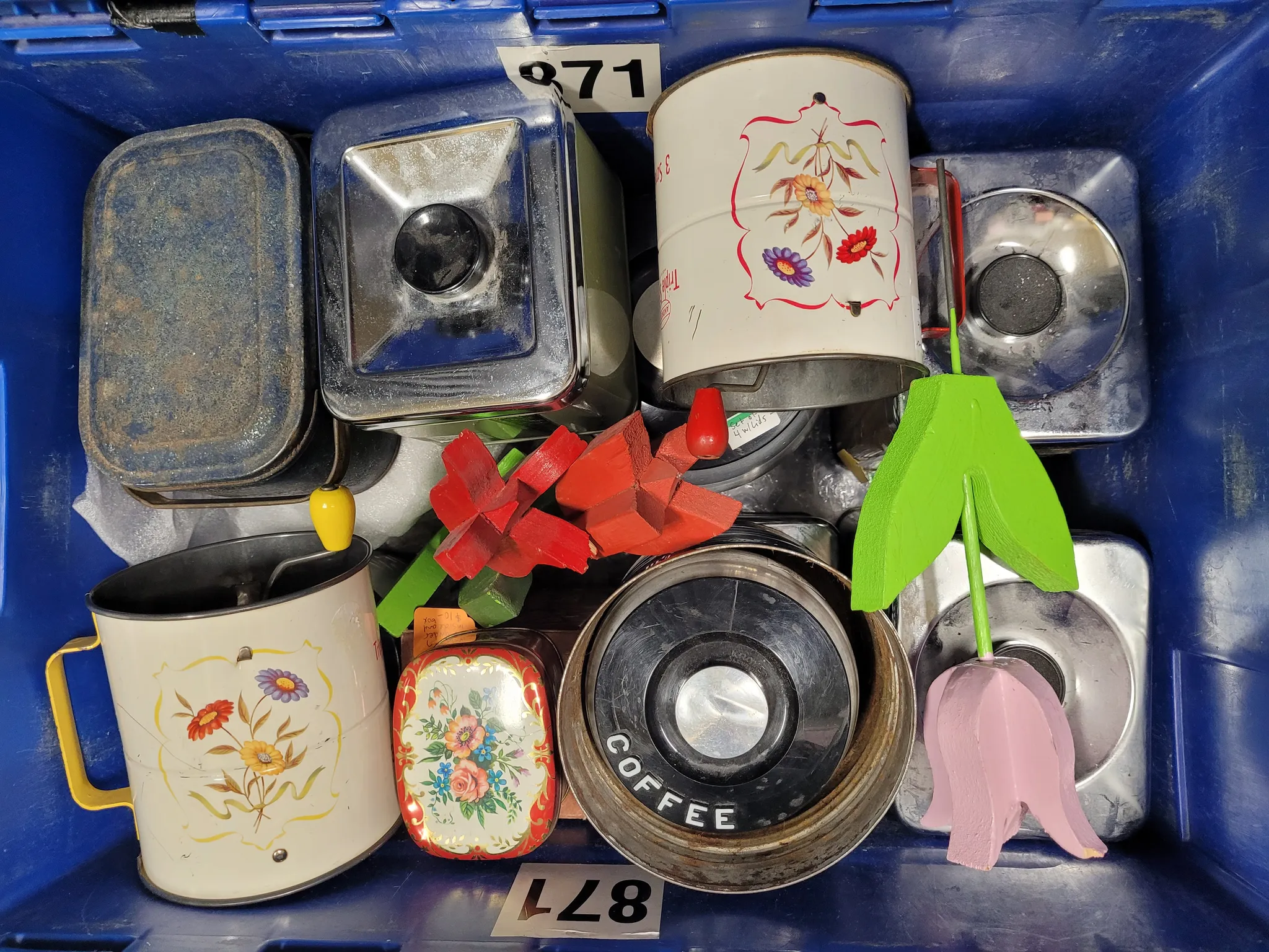 Tins, canisters, sifters etc  photo 1