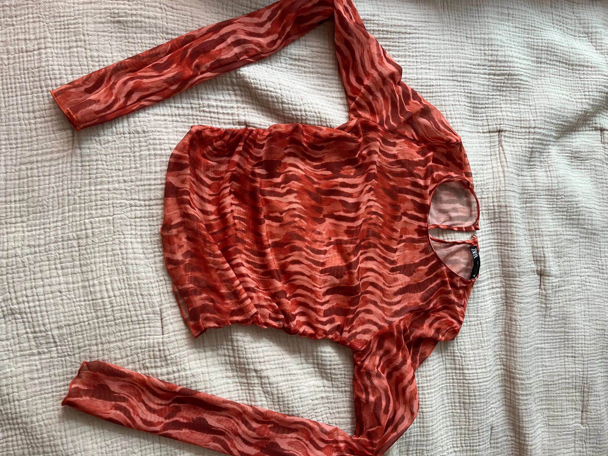 Zara top photo 1