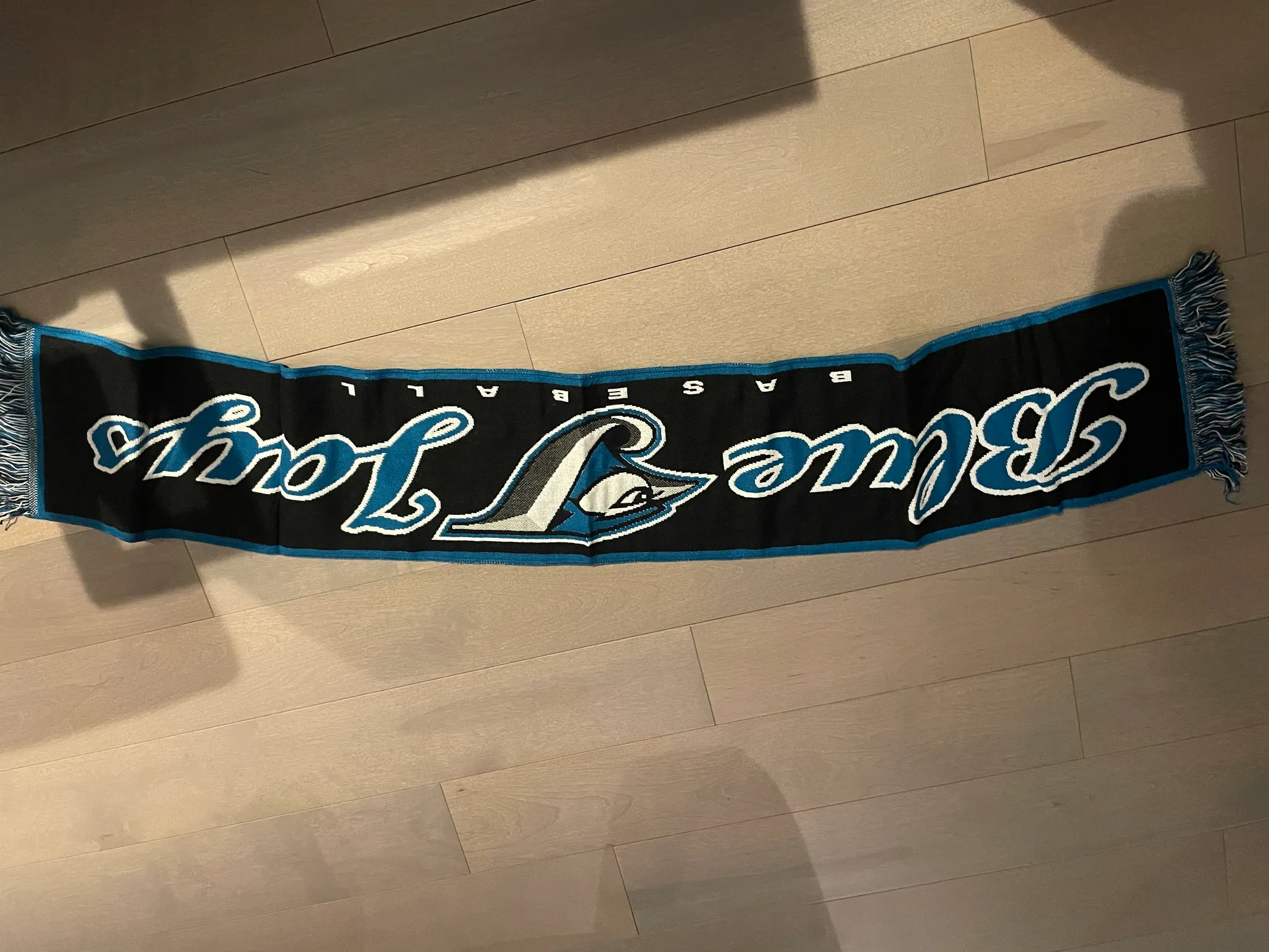 🎁Blue Jays baseball scarf. Brand new photo 1