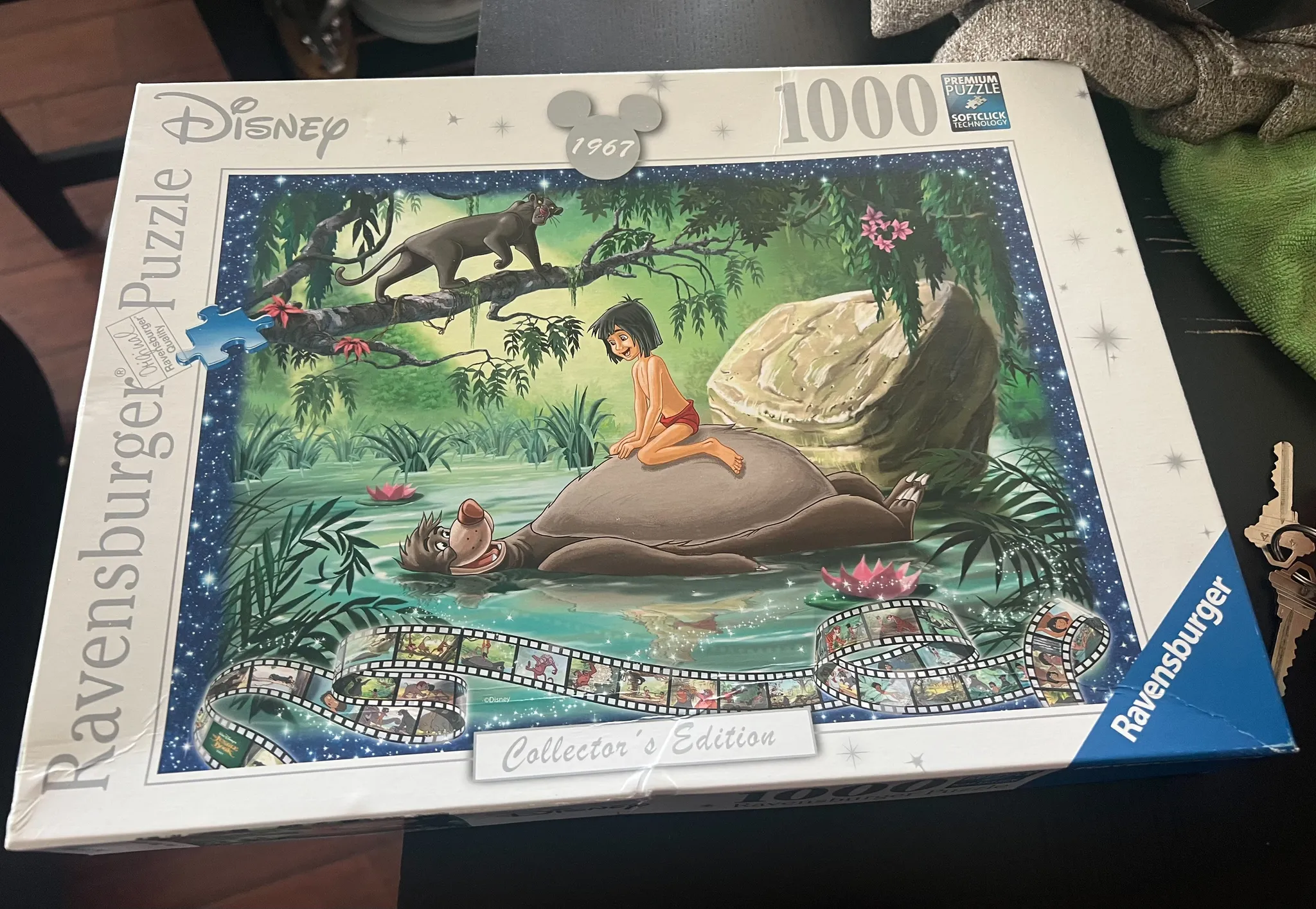Disney Jungle Book 1000 Piece Puzzle photo 1