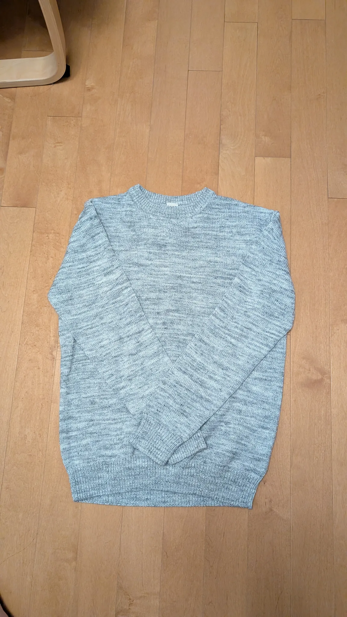H&M men grey sweater xs (fits up to women's medium)  photo 1