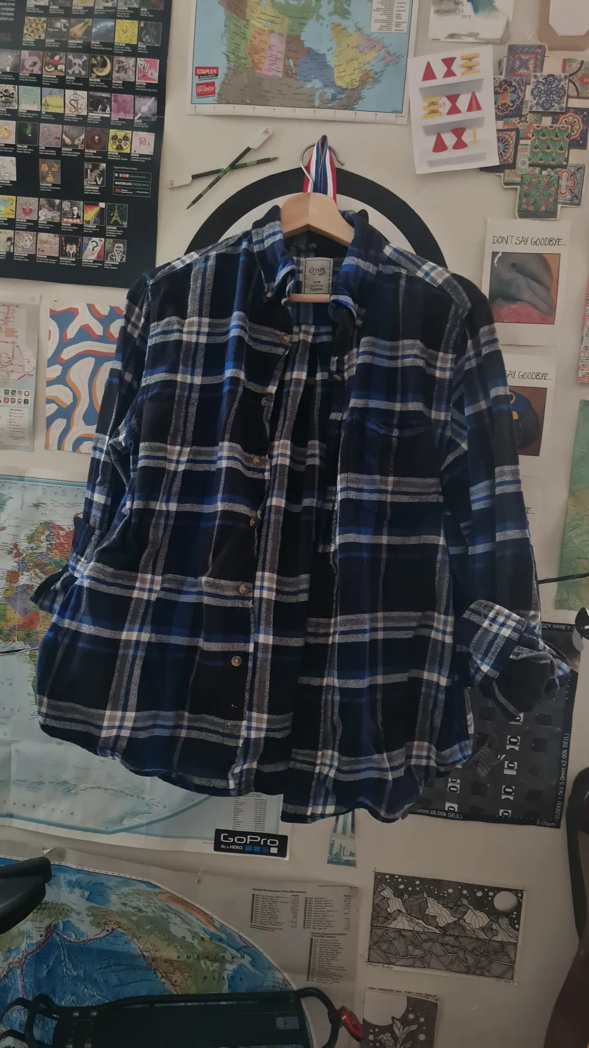 Pending - Chaps blue flannel  photo 1